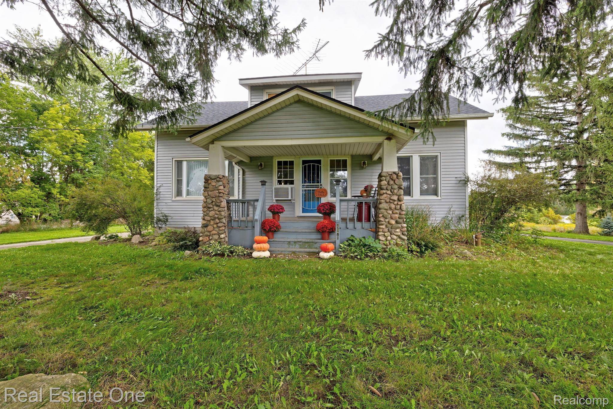 Ortonville, MI 48462,4071 OAKWOOD RD