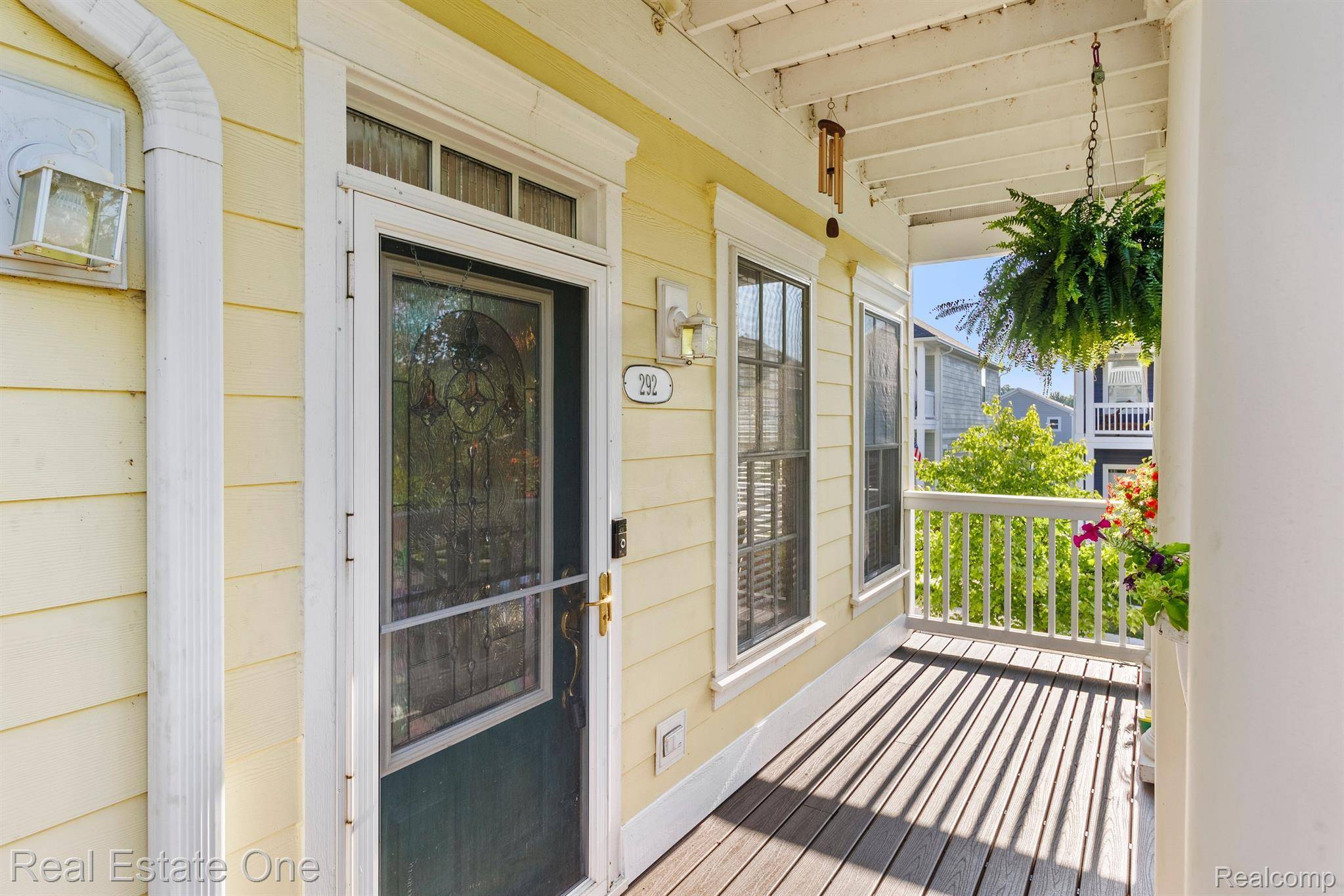 Auburn Hills, MI 48326,292 BEVERLY AVE #70