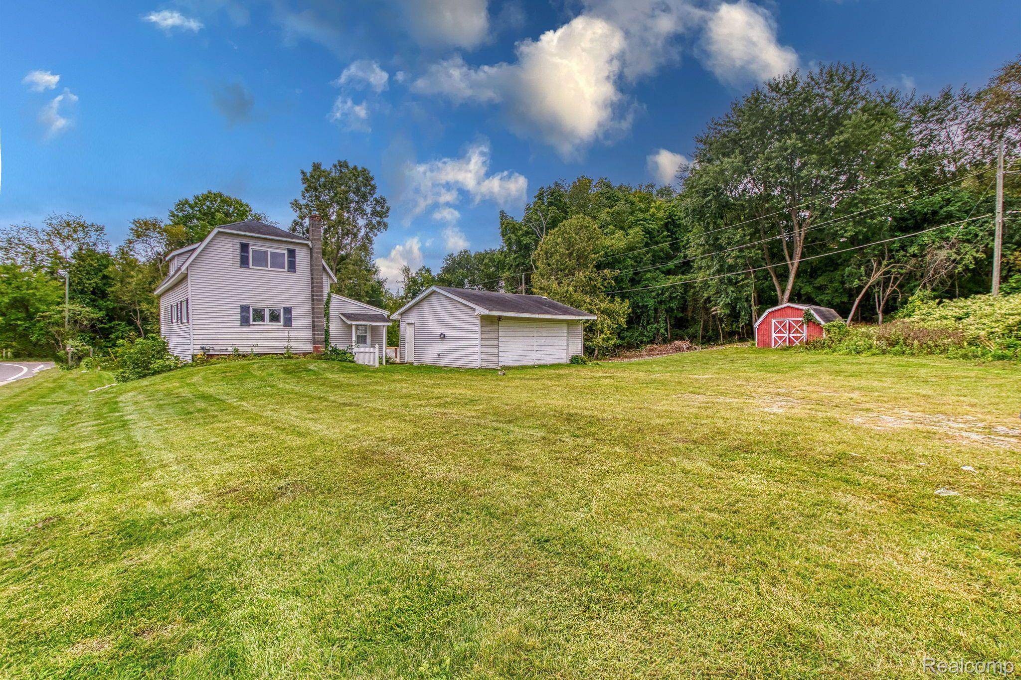 Leonard, MI 48367,1269  Rochester Rd