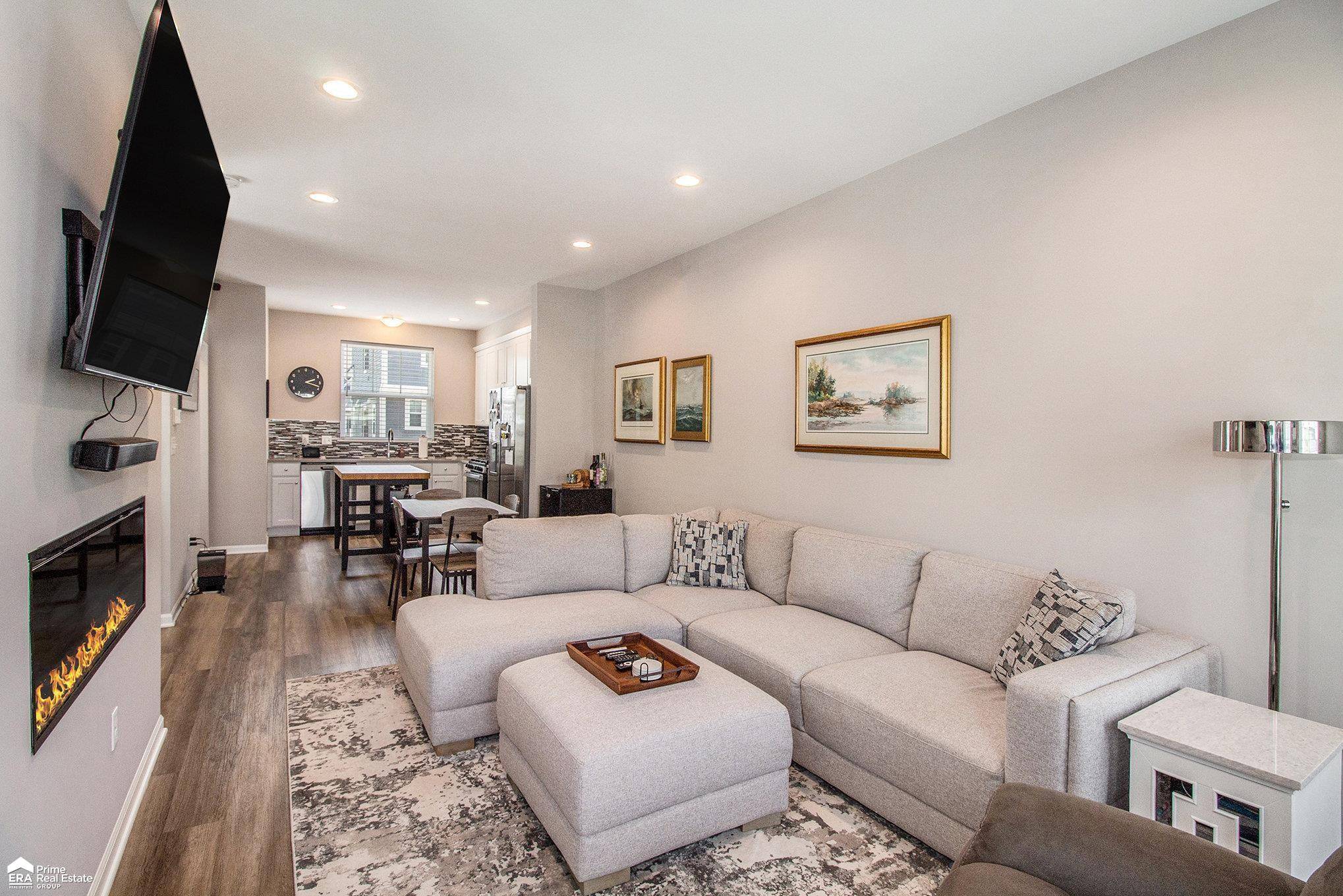 Brighton, MI 48116,209 Katie LN