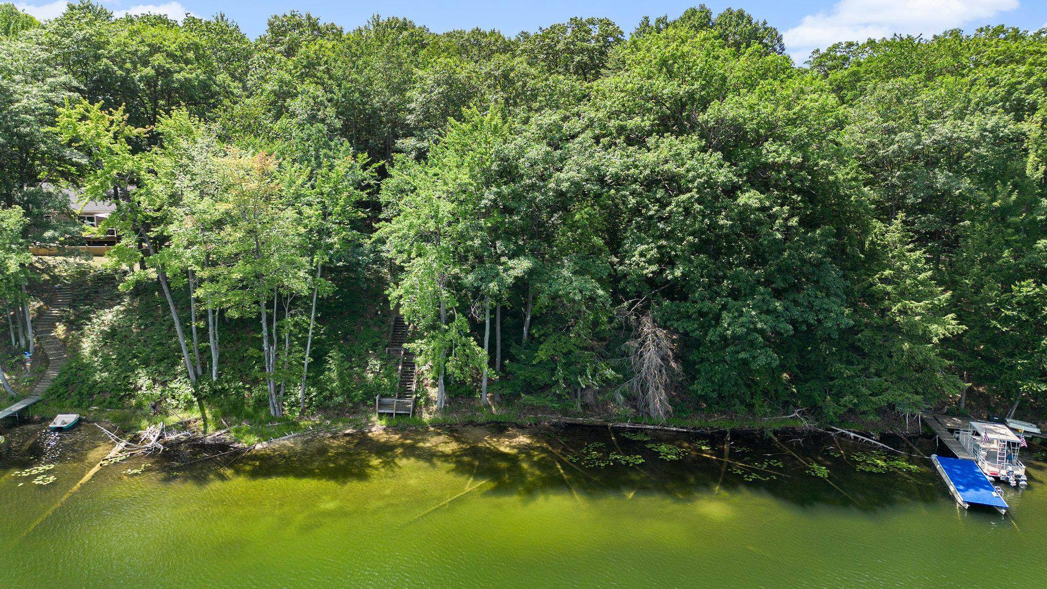 Beulah, MI 49617,16612 Acorn Ridge TRL