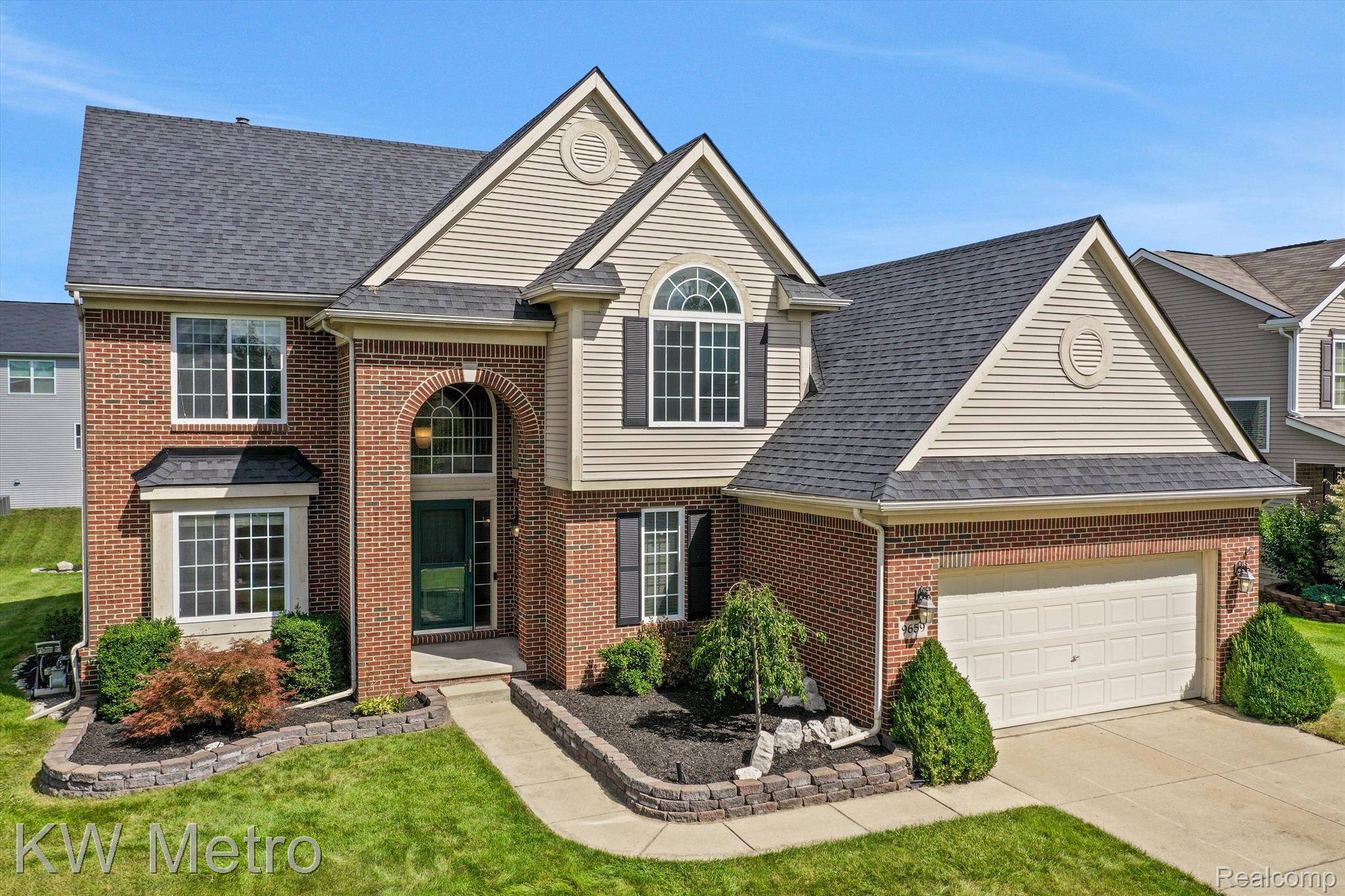 Ypsilanti, MI 48197,9659 FALMOUTH DR