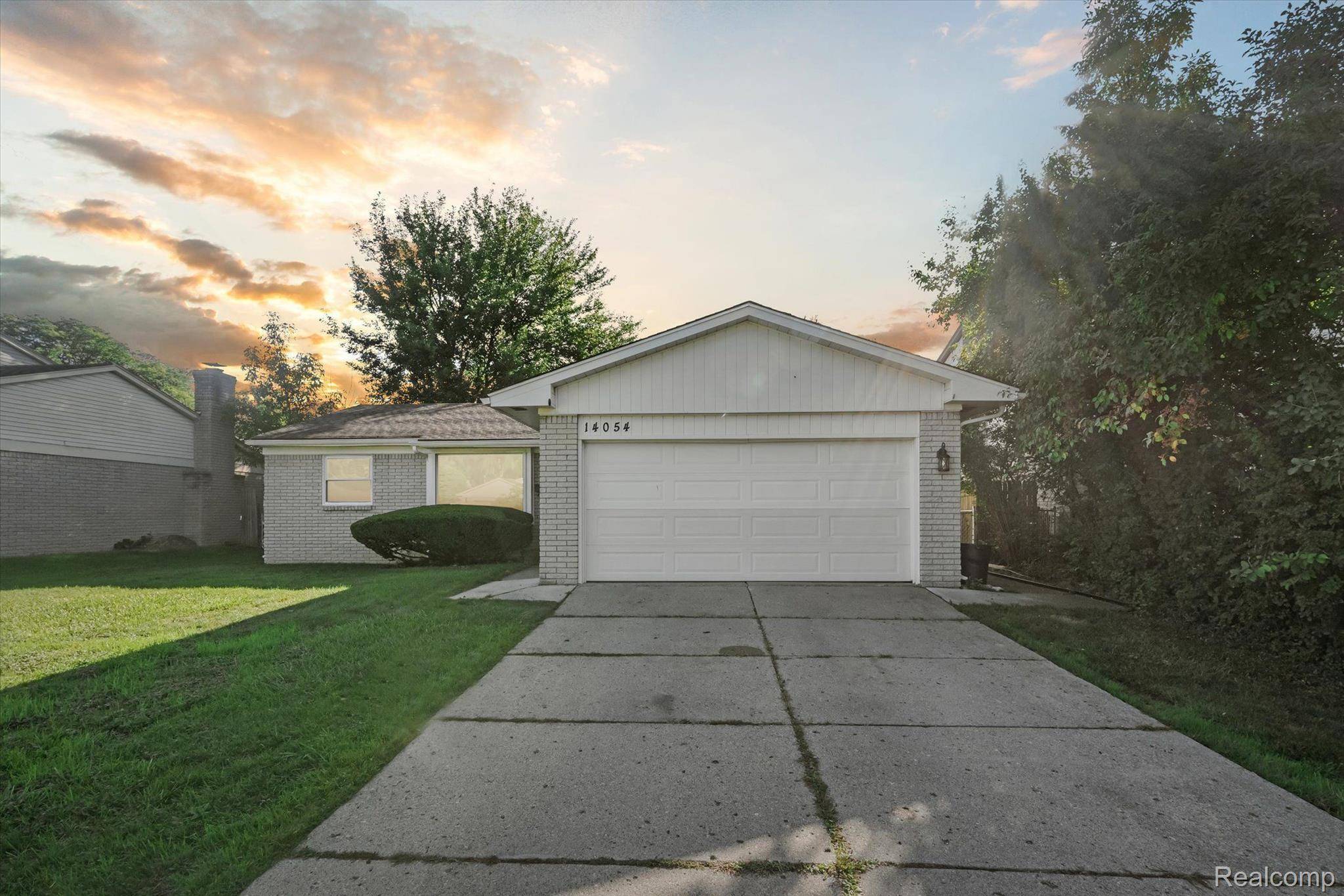 Livonia, MI 48154,14054 RIGA ST