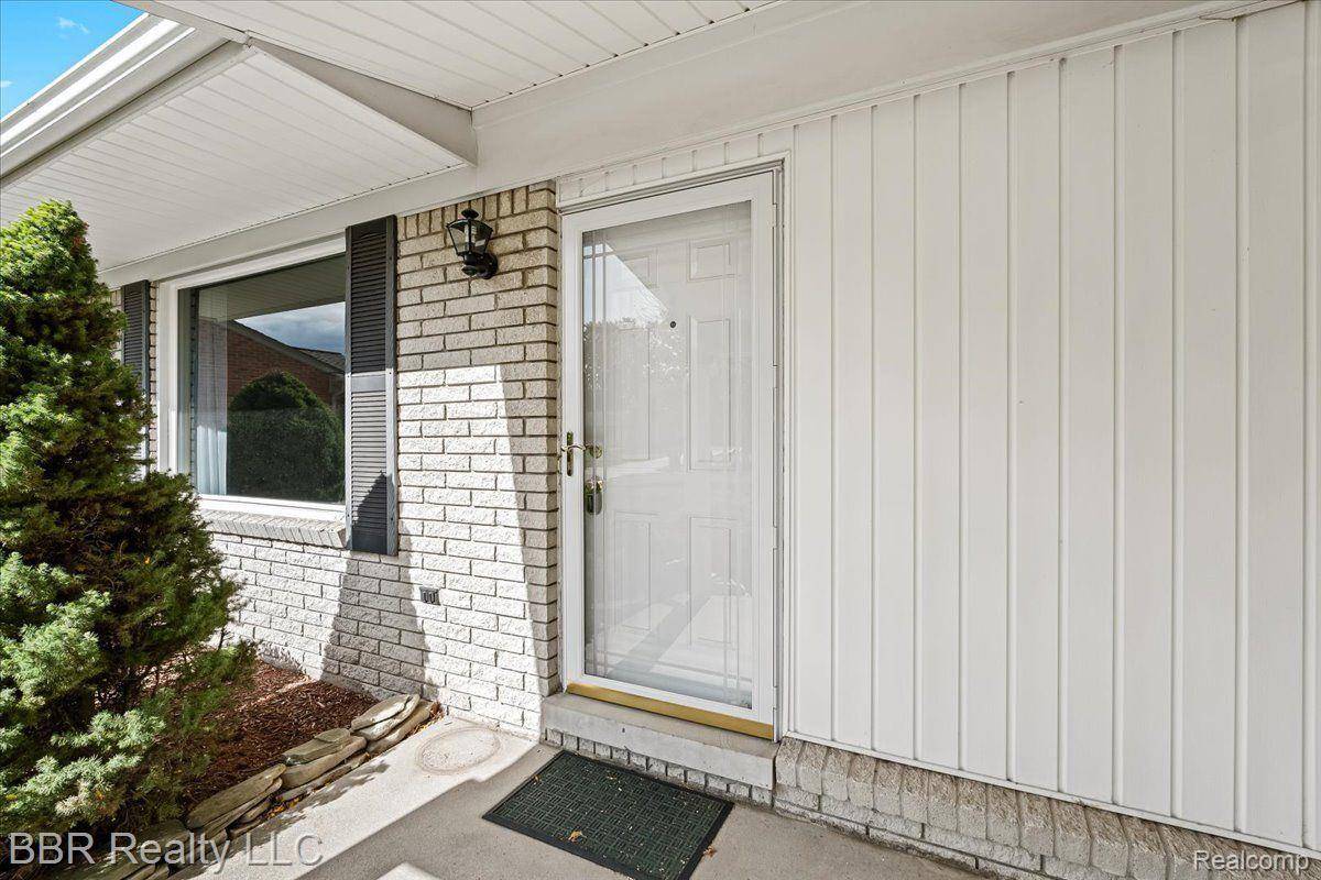 Woodhaven, MI 48183,22142 REINHARDT ST