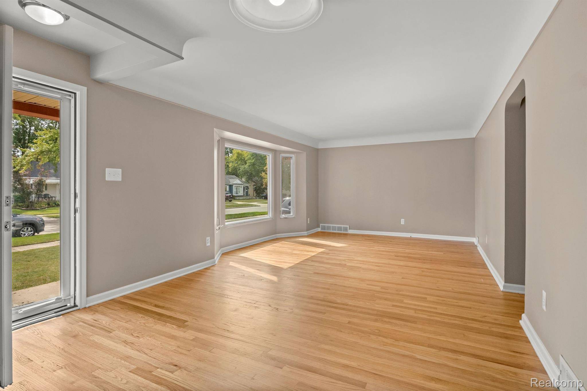 Garden City, MI 48135,29624 ROSSLYN AVE