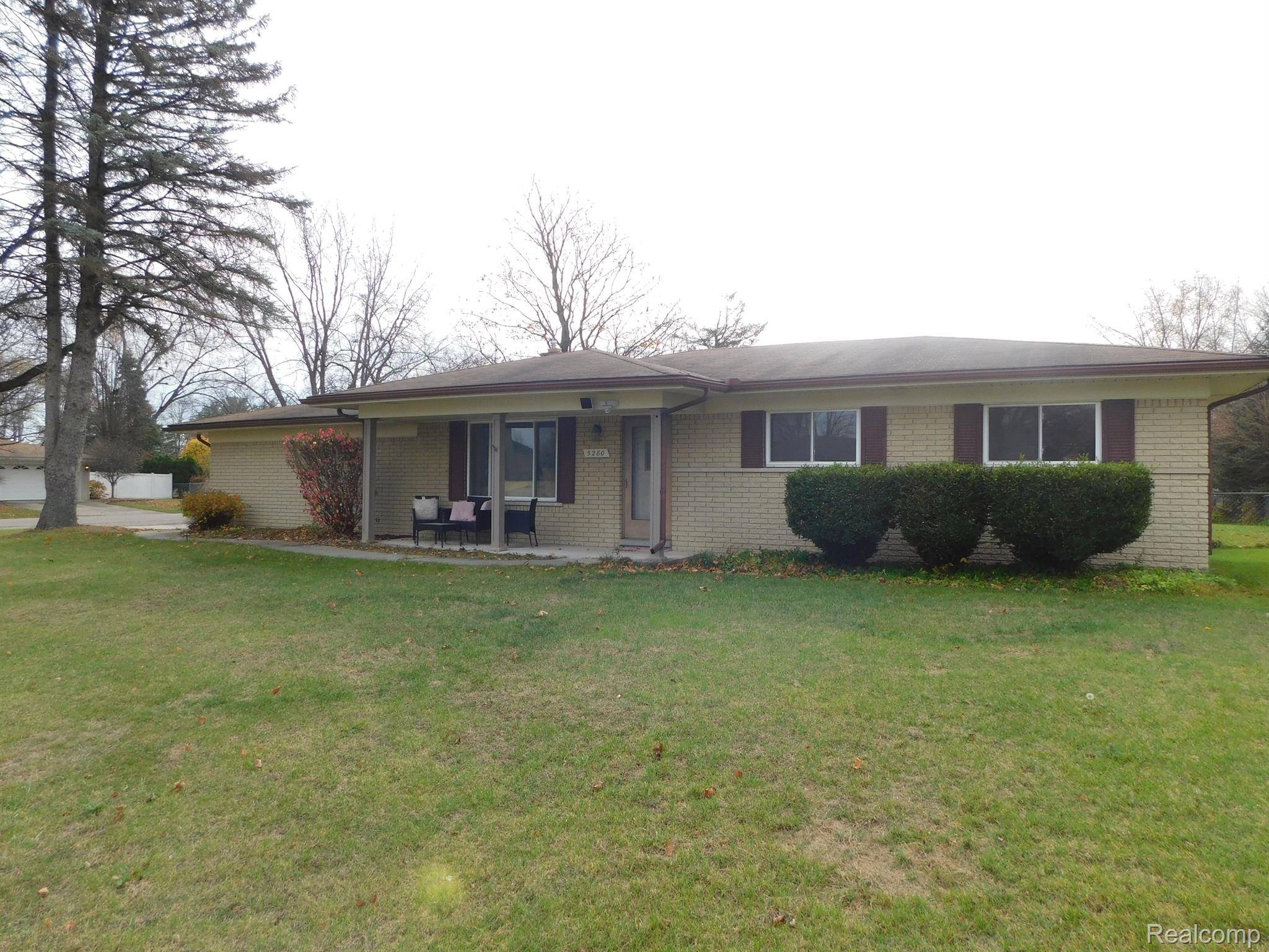 Shelby, MI 48317,5280 KEMO DR