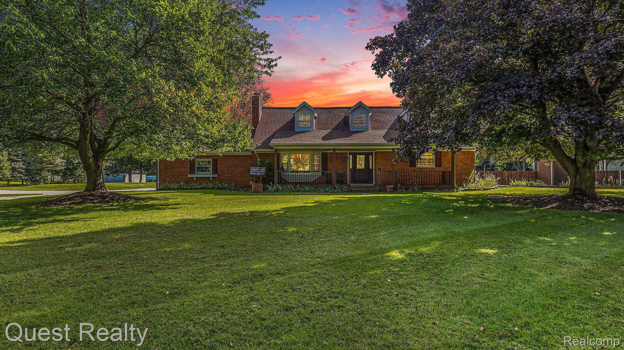 Clarkston, MI 48348,9290 ALLEN RD