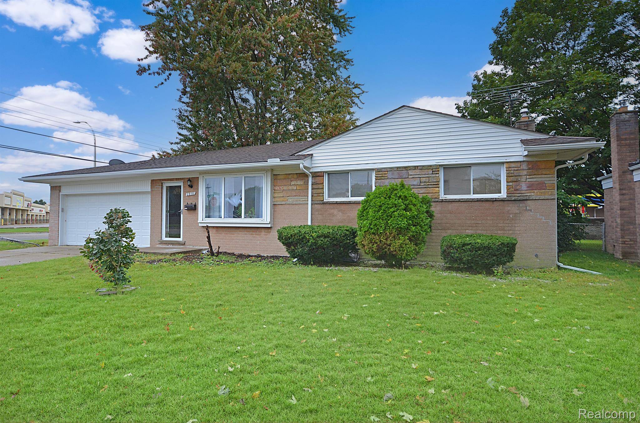 Warren, MI 48088,29111 Malvina DR