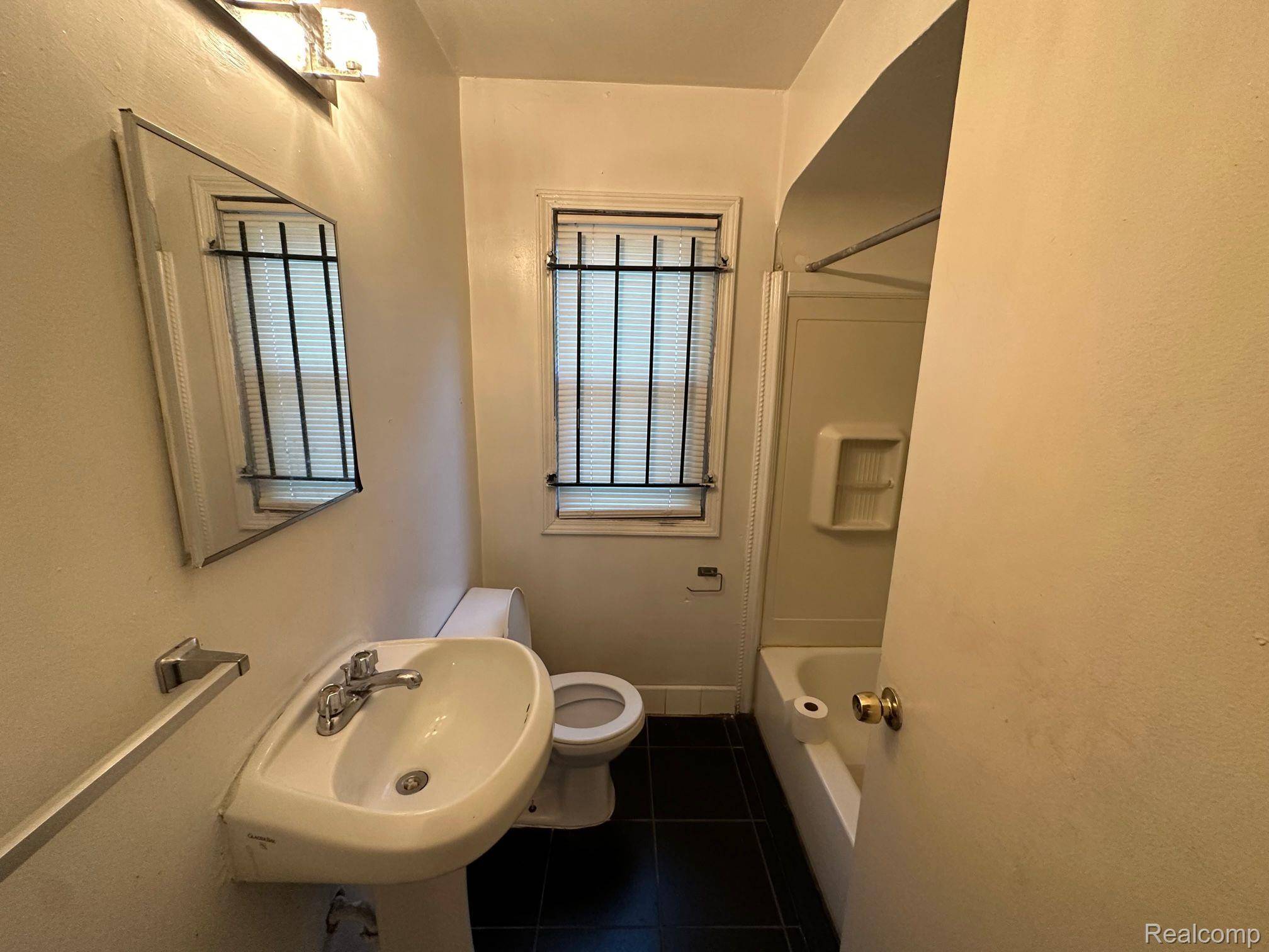 Detroit, MI 48224,20212 MCCORMICK ST