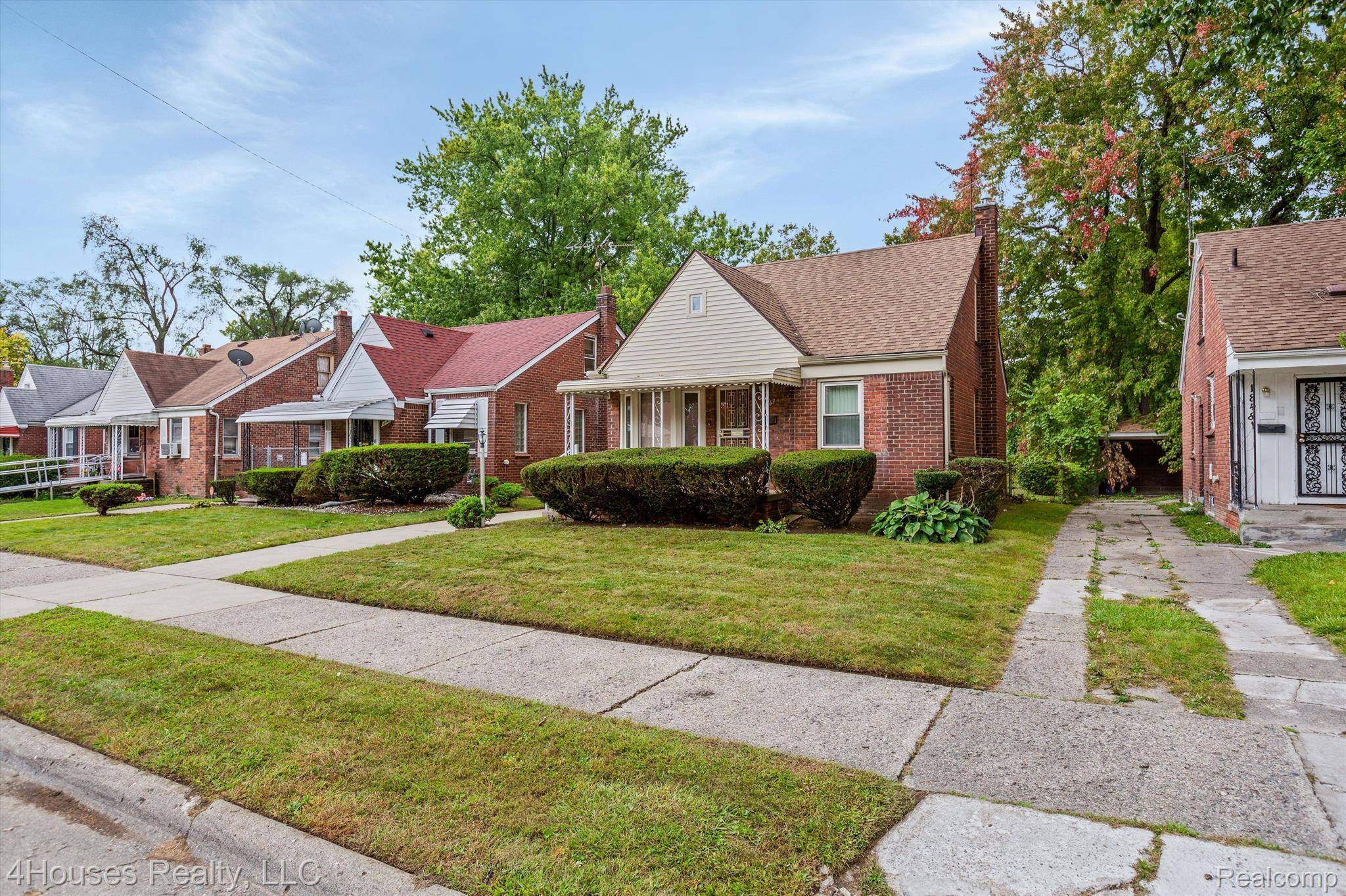 Detroit, MI 48235,18475 PREST ST