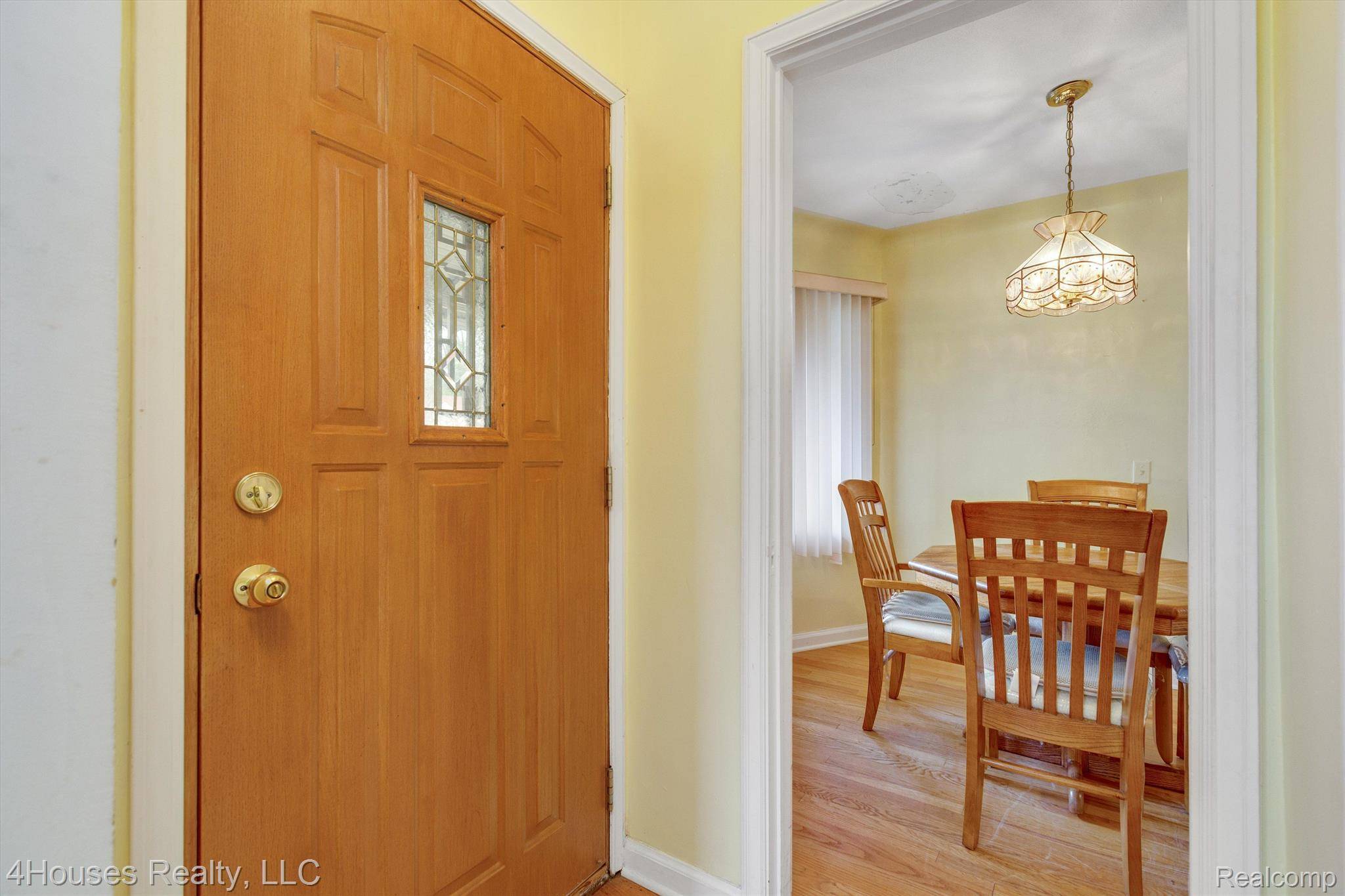 Detroit, MI 48235,18475 PREST ST