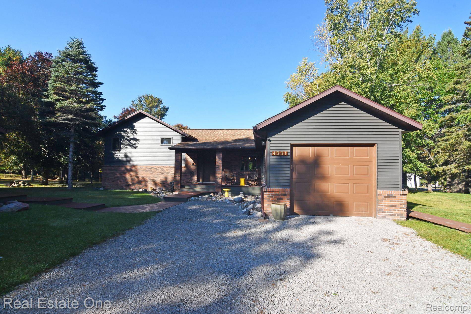 Lincoln, MI 48742,4331 N BURR OAK RD