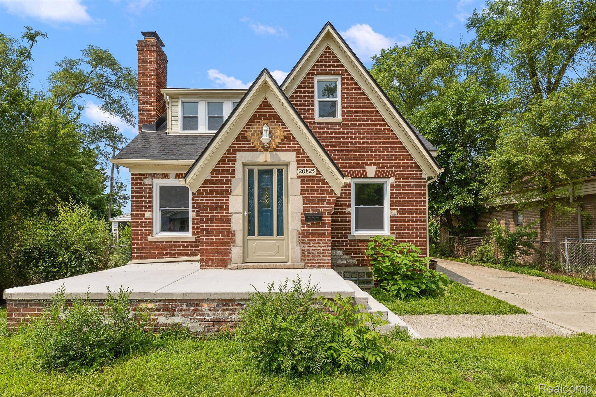 Ferndale, MI 48220,20825 PARKSIDE BLVD