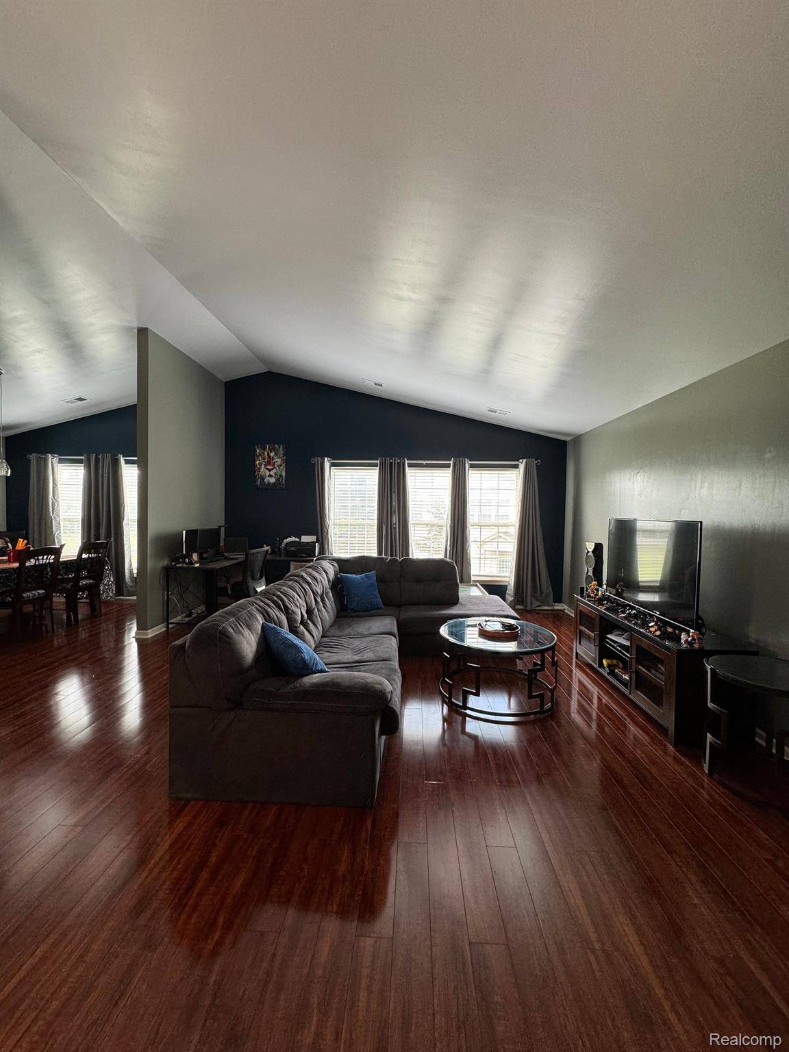 Woodhaven, MI 48183,26747 KIRKWAY CIR