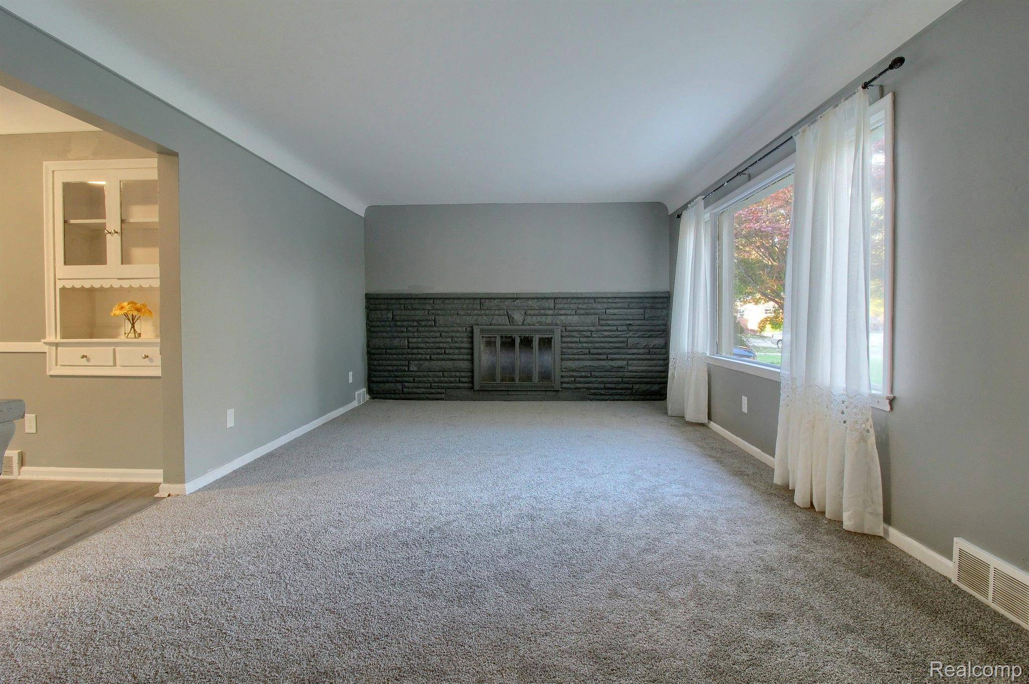 Allen Park, MI 48101,6354 BALFOUR AVE