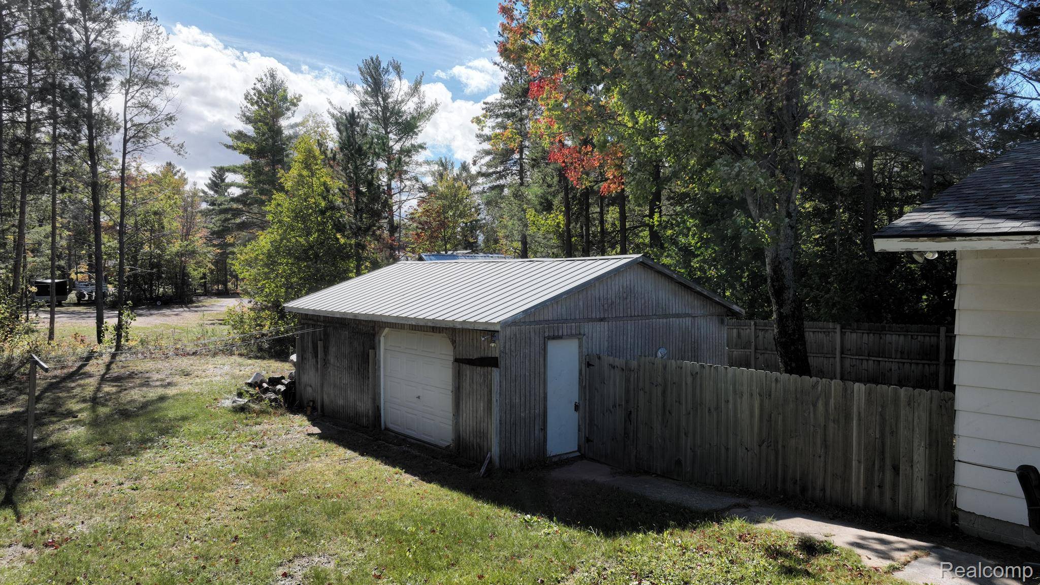 Au Train, MI 49806,E5507 WOODLAND AVE