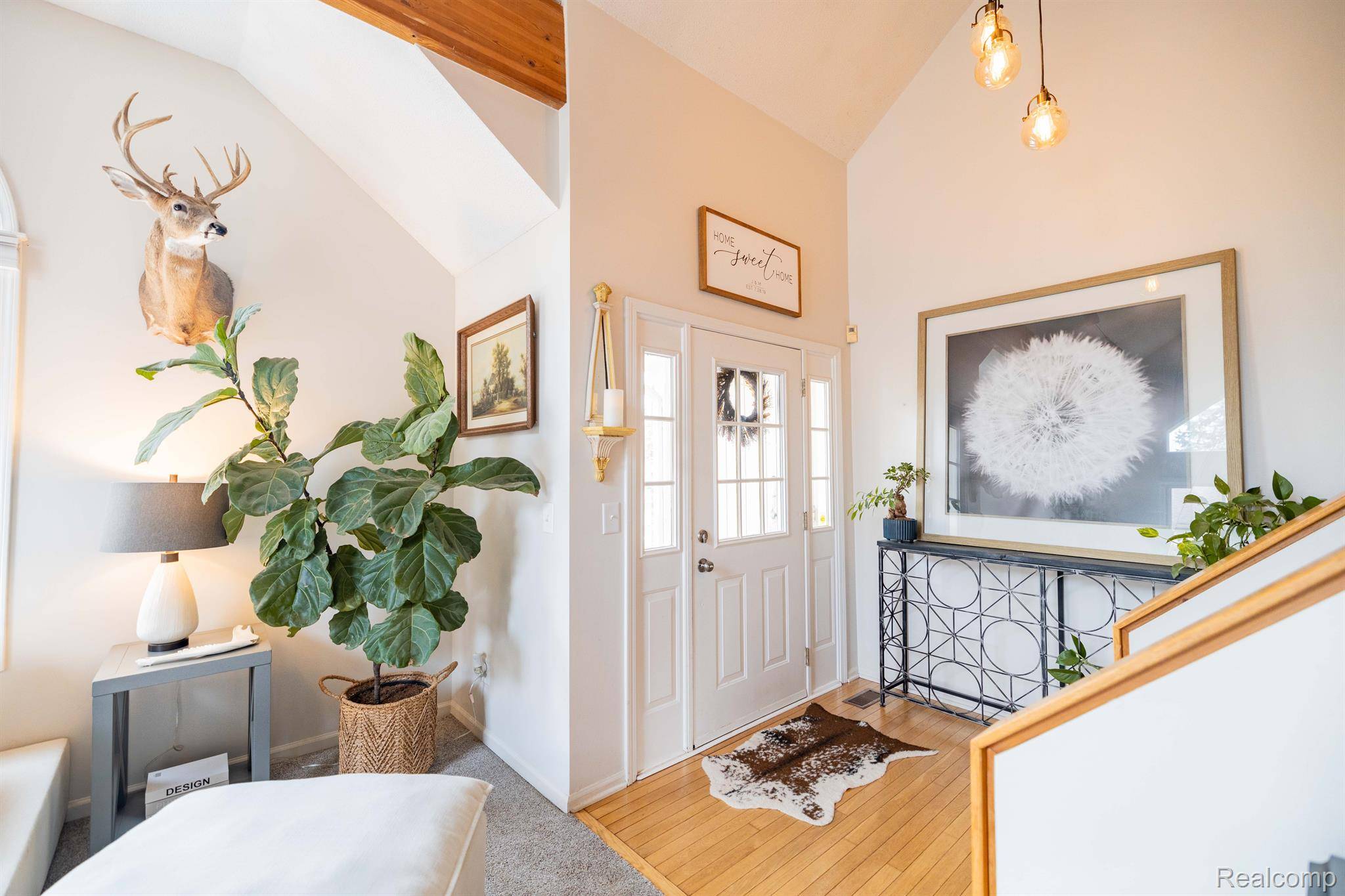 Wixom, MI 48393,1677 WEYHILL DR