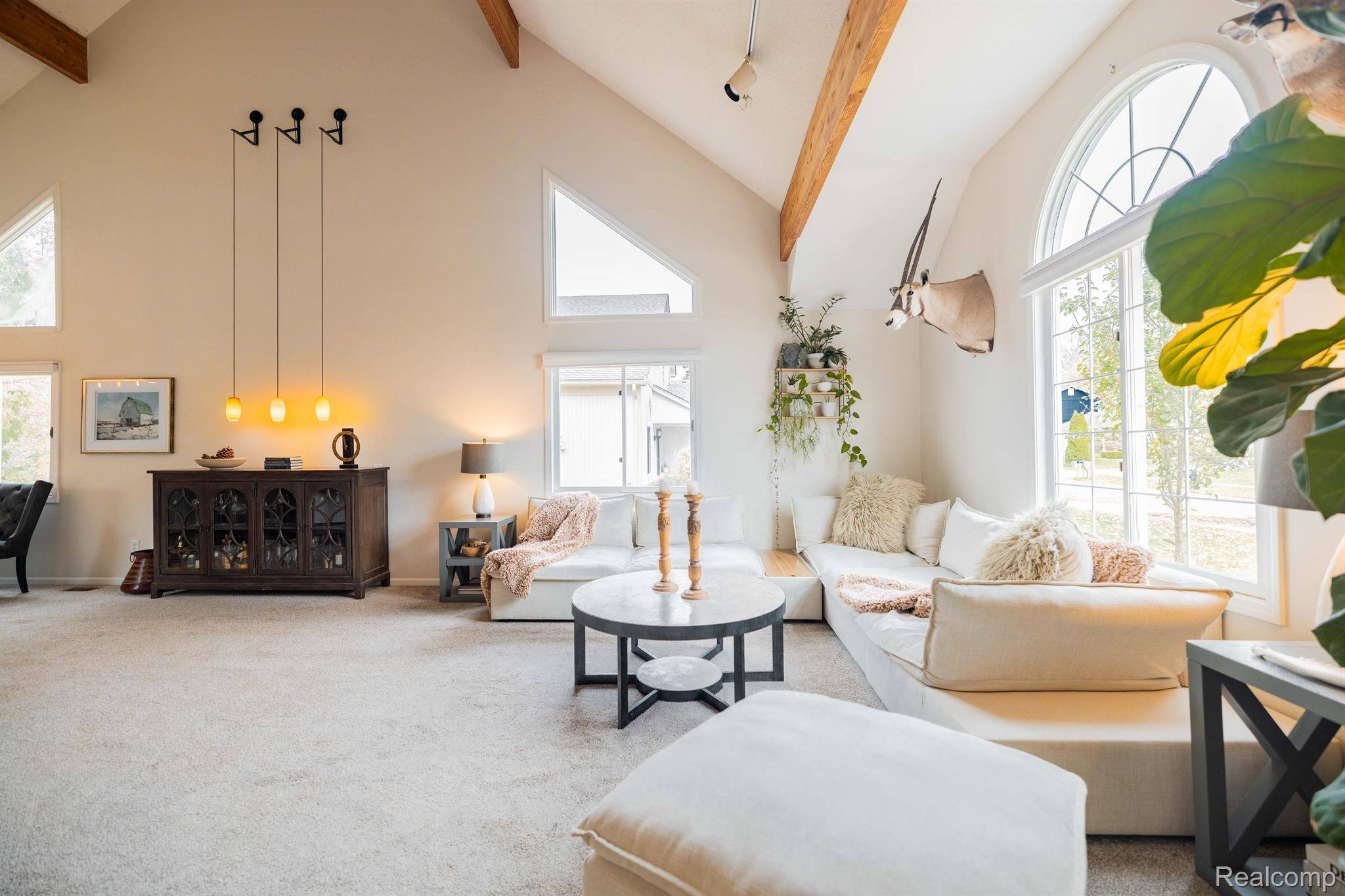 Wixom, MI 48393,1677 WEYHILL DR