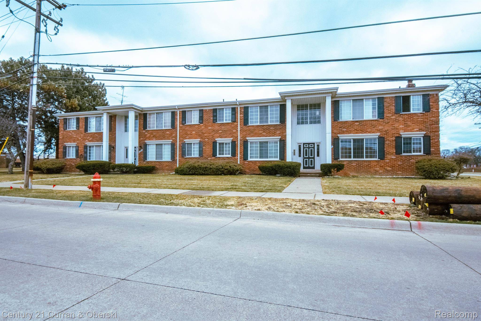 Harper Woods, MI 48225,20670 BEACONSFIELD ST #4