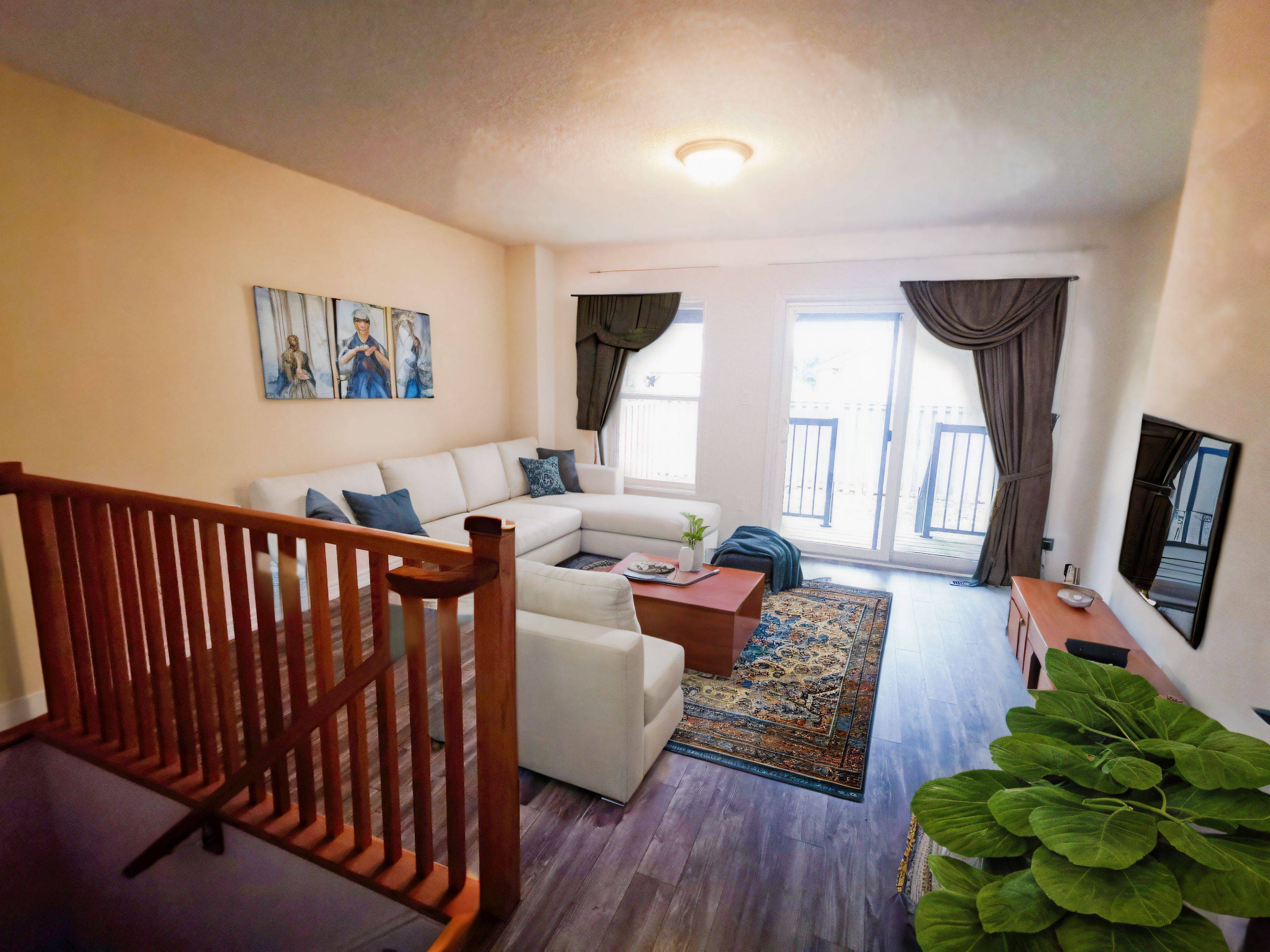 Barrie, ON L4M 0K7,1 Leggott AVE #11