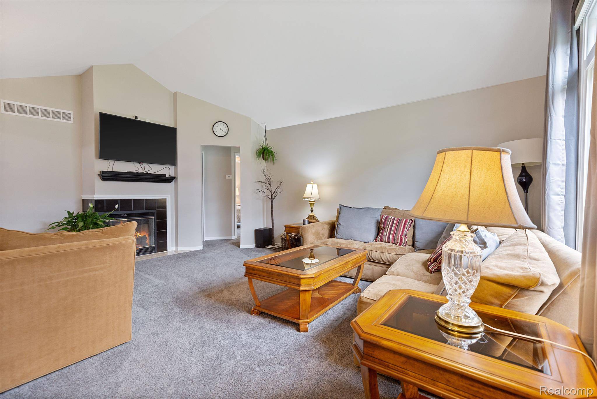 Wixom, MI 48393,755 ELM