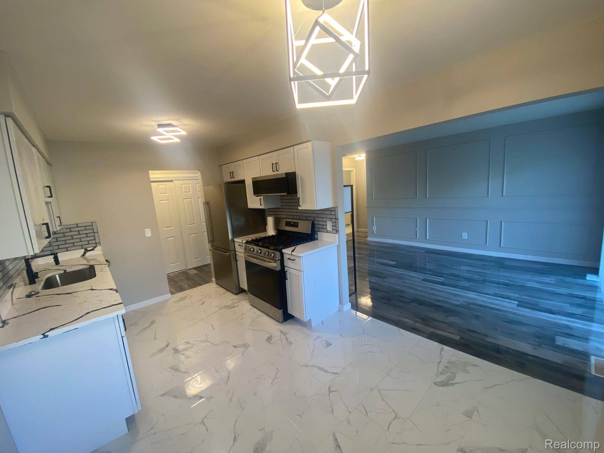 Harrison Township, MI 48045,36546 UNION LAKE RD #25