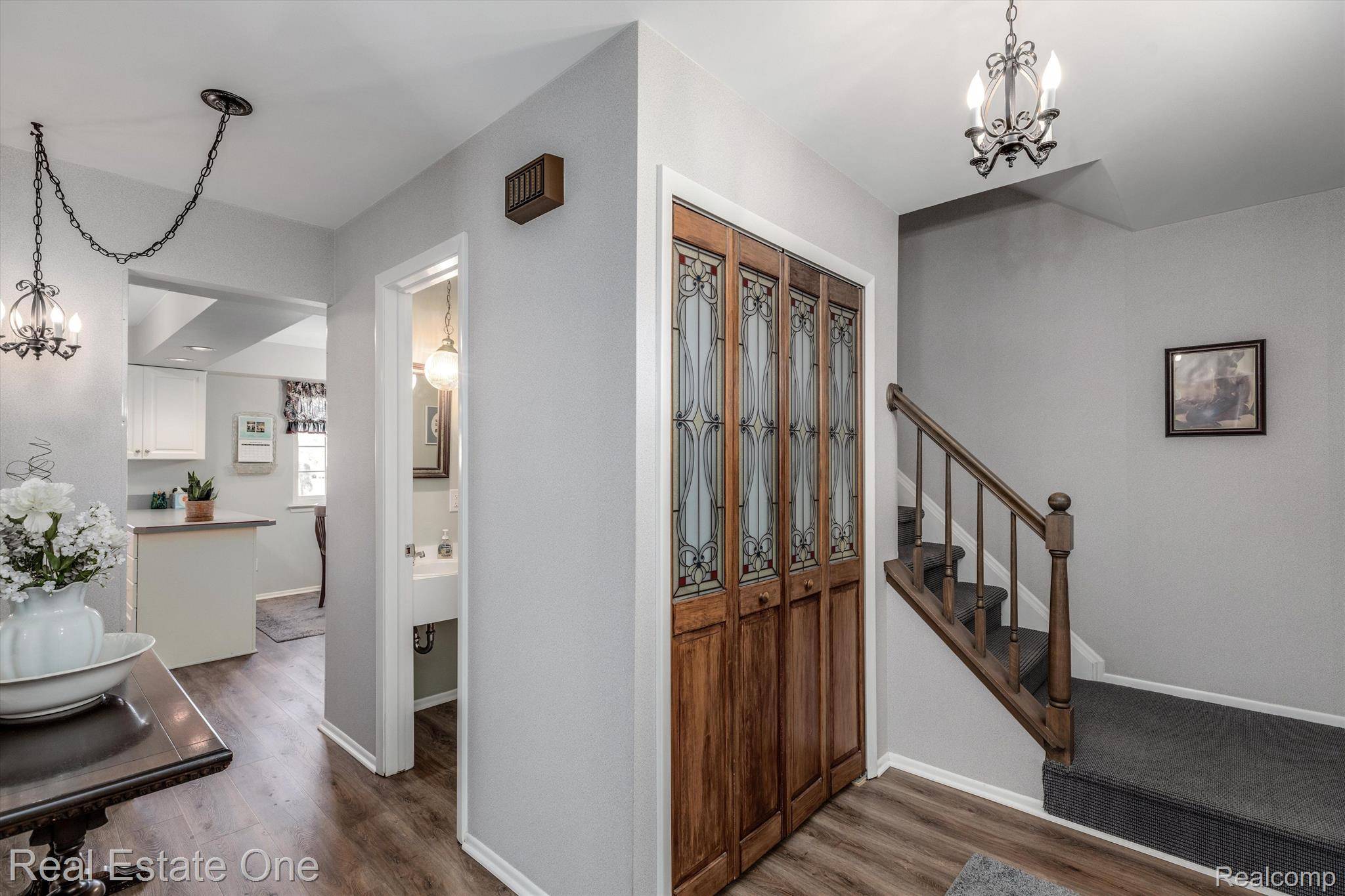 Wixom, MI 48393,1956 Roxbury RUN