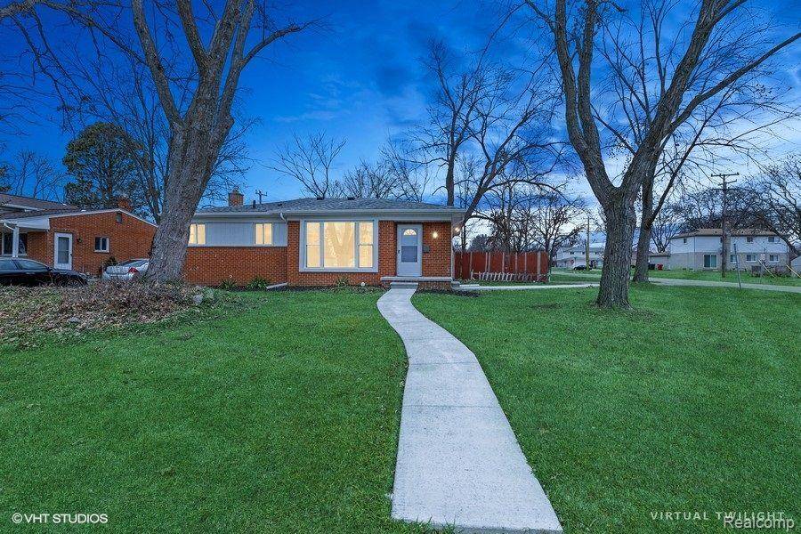 Southfield, MI 48075,19022 GOLDWIN ST