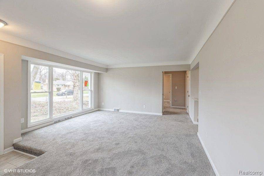 Southfield, MI 48075,19022 GOLDWIN ST