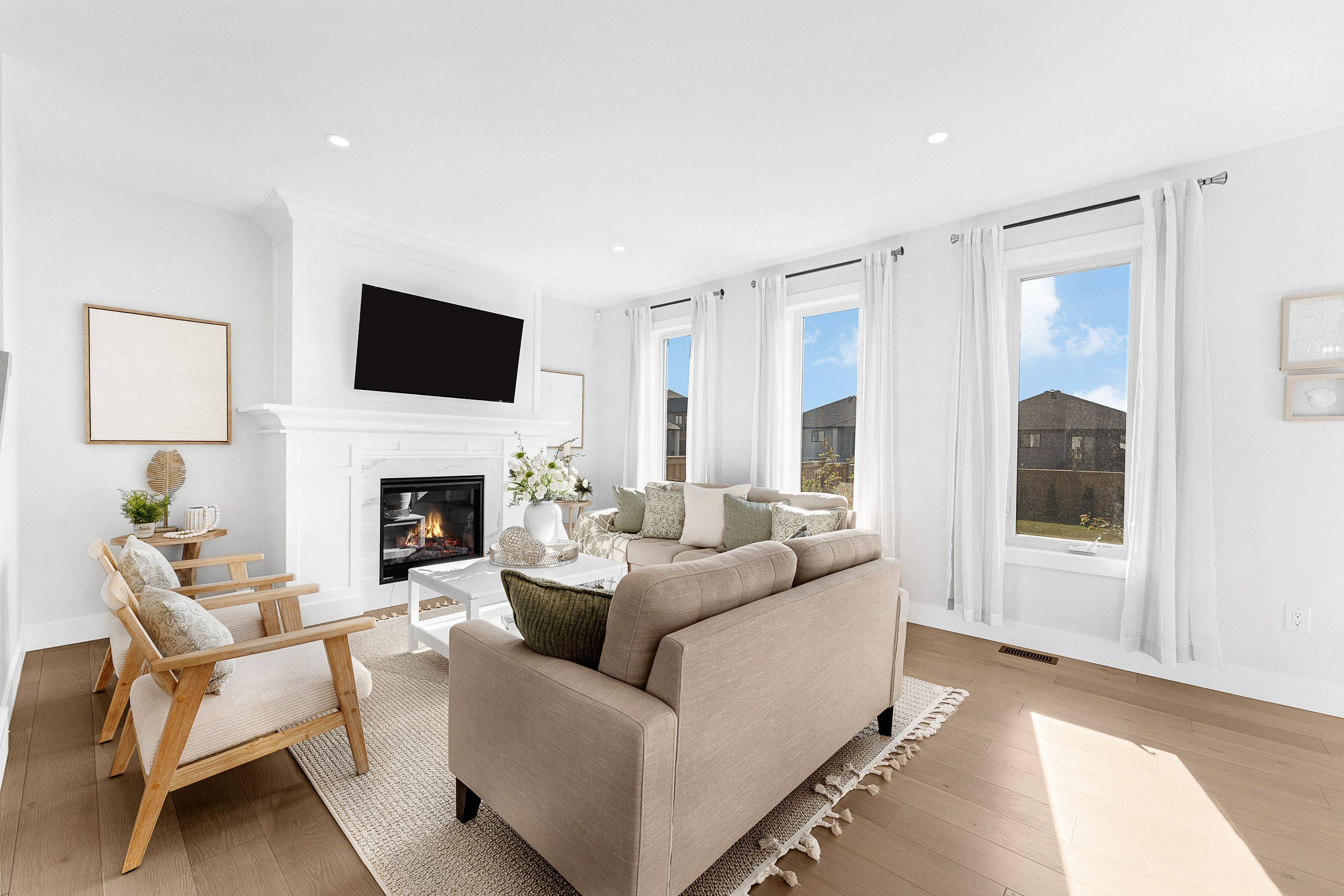 77 Noble CT, Amherstburg, ON N9V 0G8