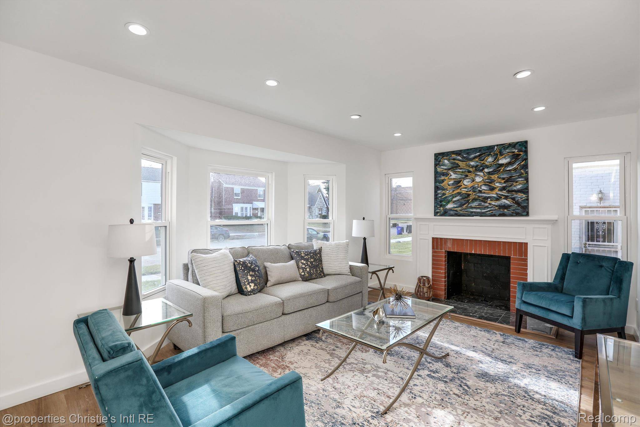 Detroit, MI 48205,15431 MAPLERIDGE ST