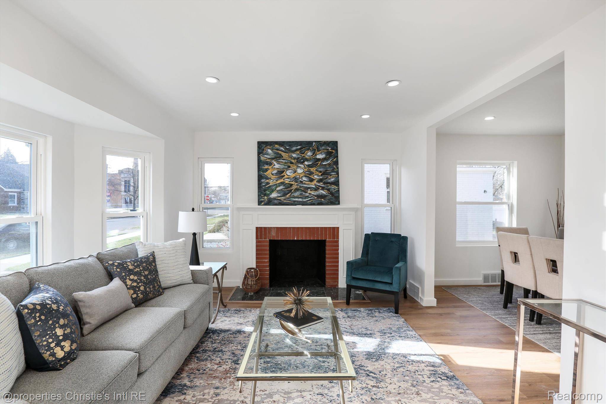 Detroit, MI 48205,15431 MAPLERIDGE ST