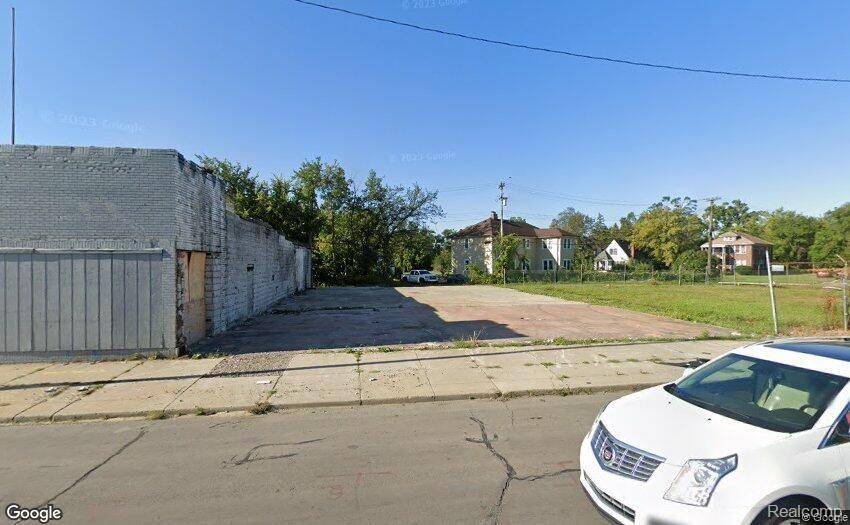 Detroit, MI 48204,12155 GRAND RIVER AVE