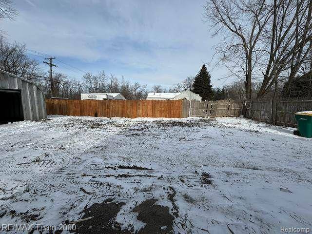 Romulus, MI 48174,6776 INKSTER RD