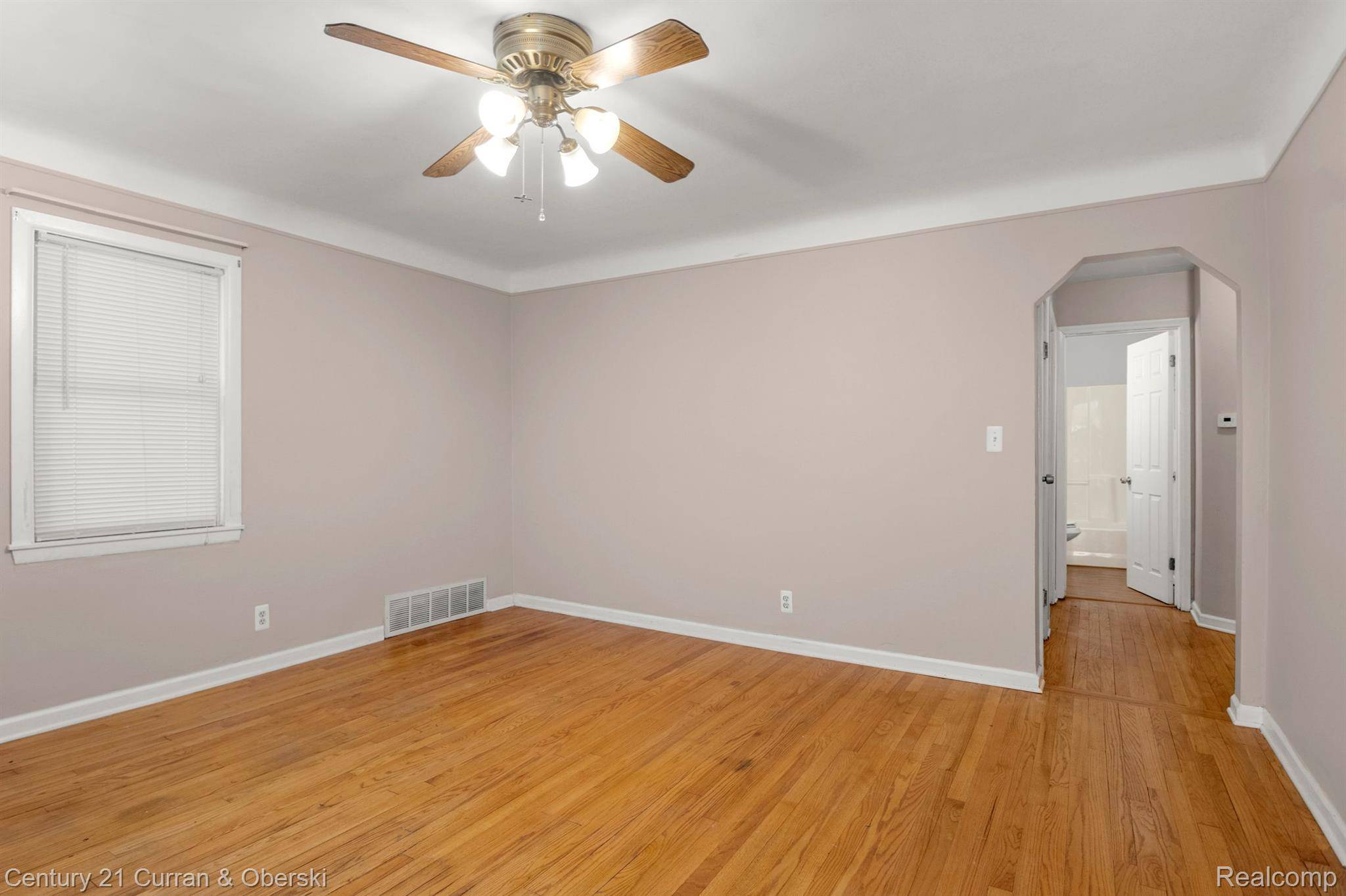 Lincoln Park, MI 48146,1827 CLEOPHUS Pkwy