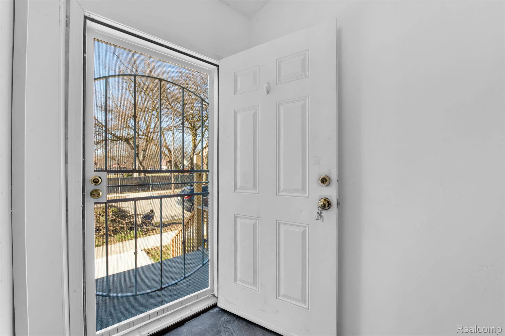 Detroit, MI 48227,15036 TRACEY ST