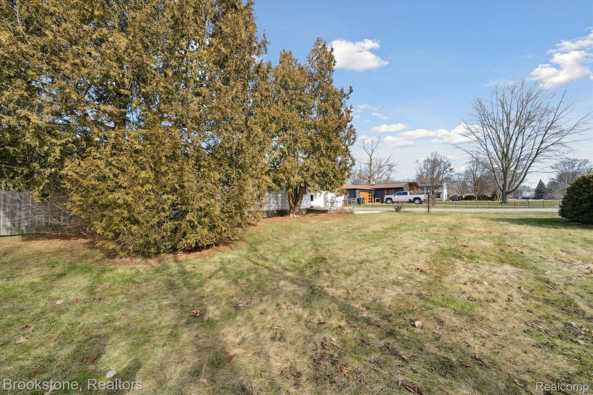 Rochester Hills, MI 48307,1479 MORLEY AVE