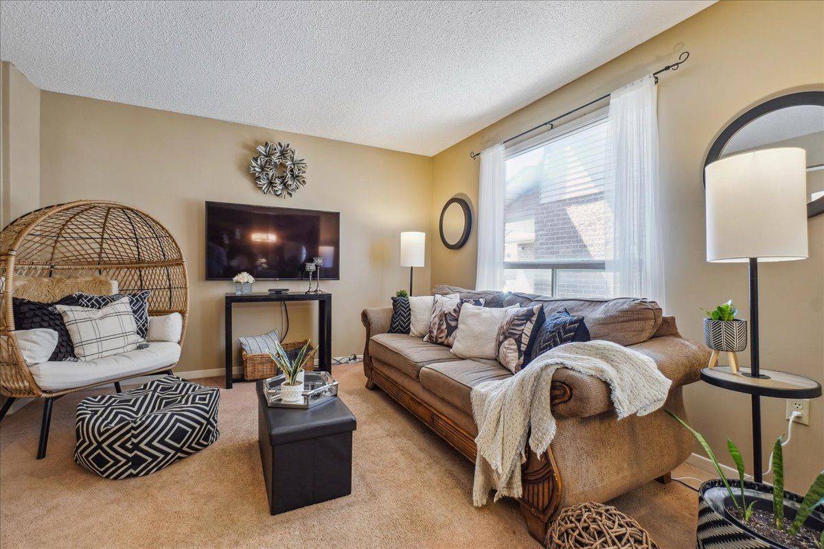 Halton Hills, ON L7G 5E1,7 Rosset Valley CT