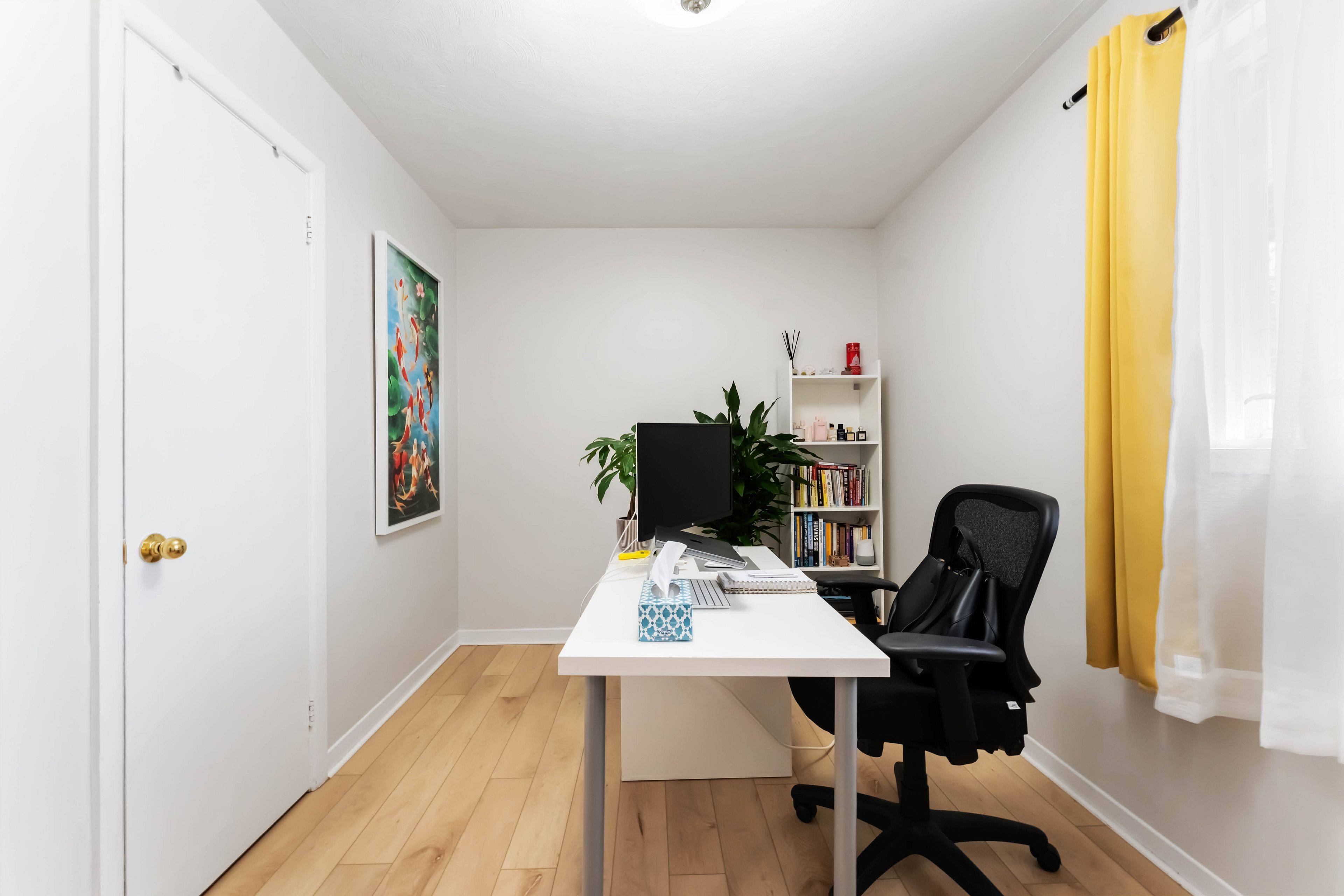 Overbrook - Castleheights And Area, ON K1K 1A6,506 Vernon AVE