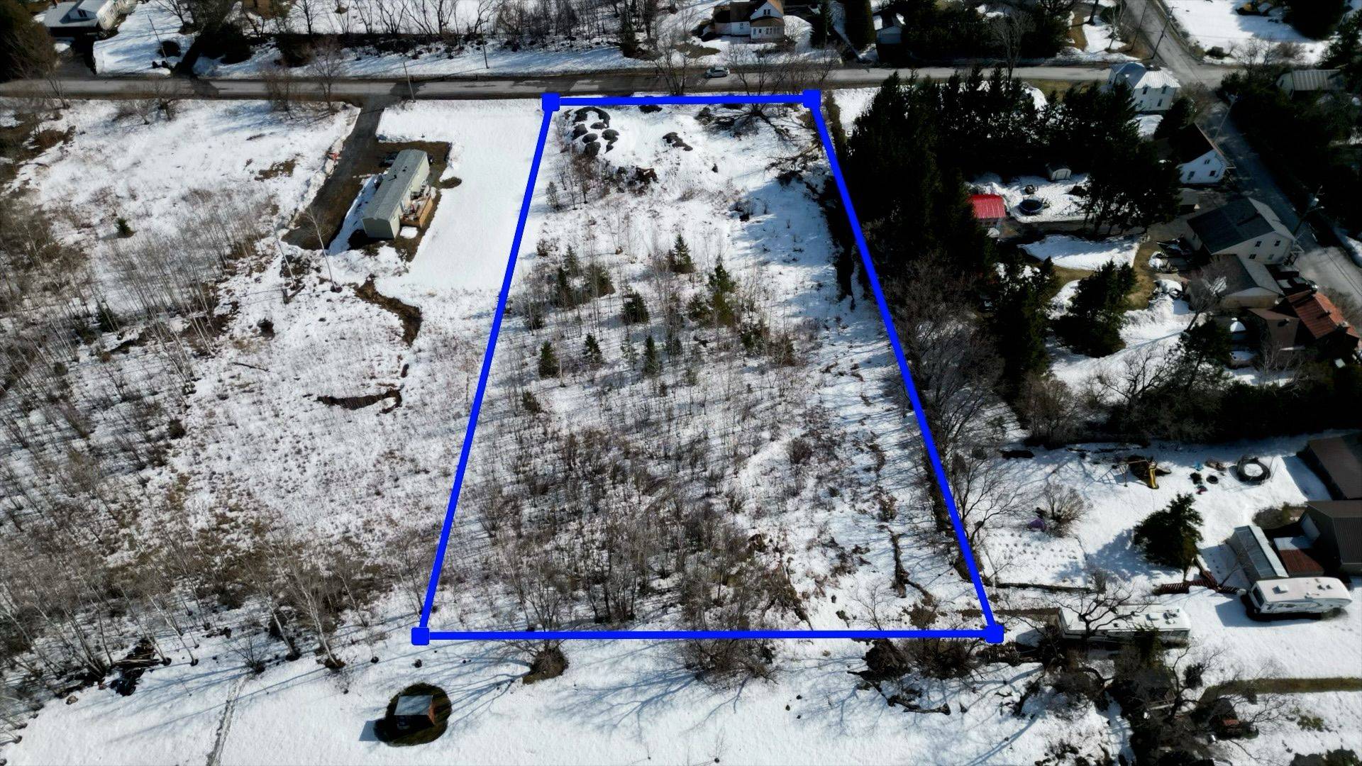 North Glengarry, ON K0B 1H0,21963 Sauve ST