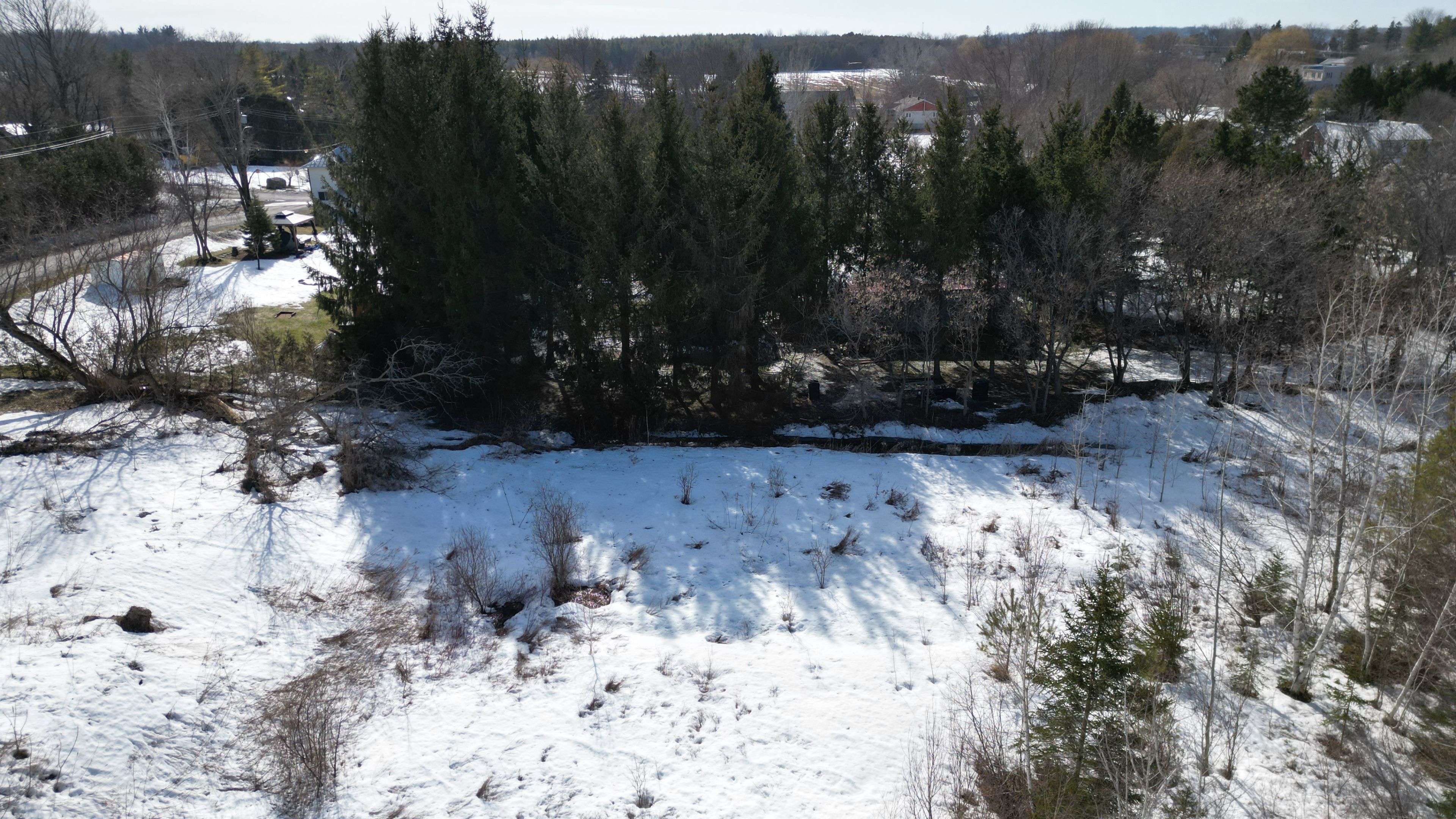 North Glengarry, ON K0B 1H0,21963 Sauve ST