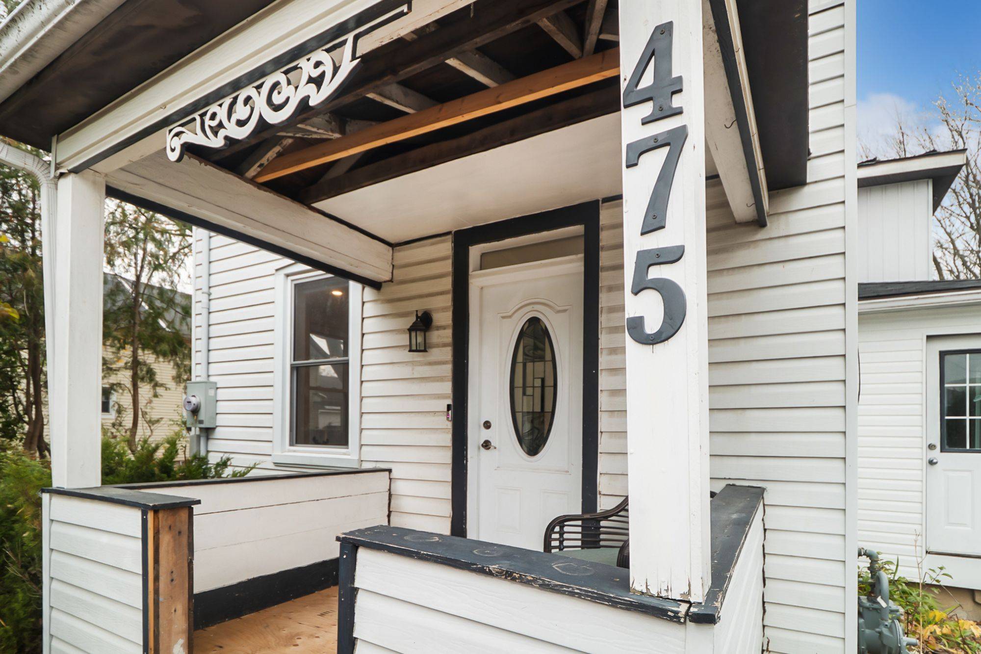 North Dundas, ON K0C 2K0,475 Centre ST