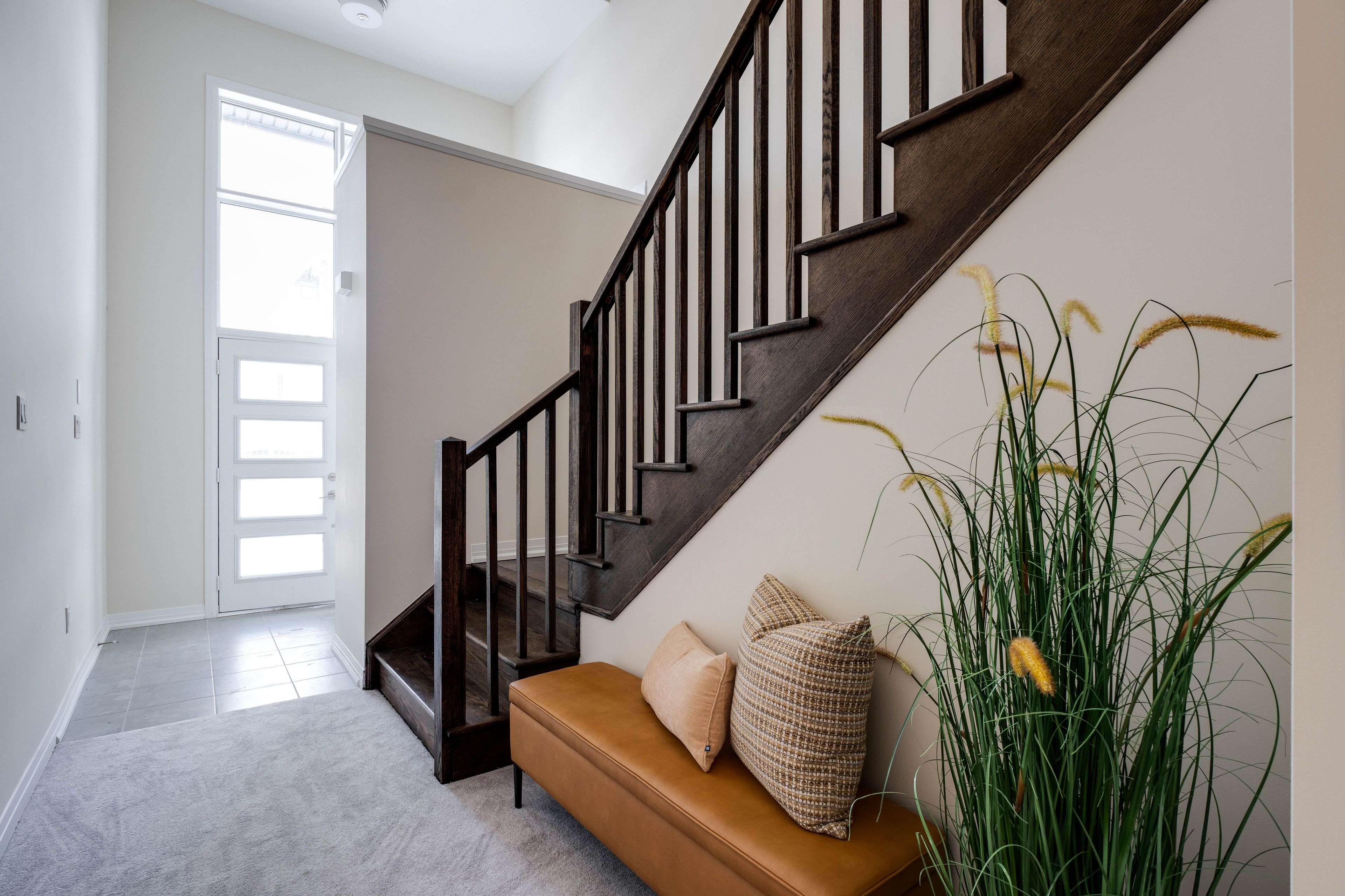 Brant, ON N3L 0M2,100 Hitchman ST