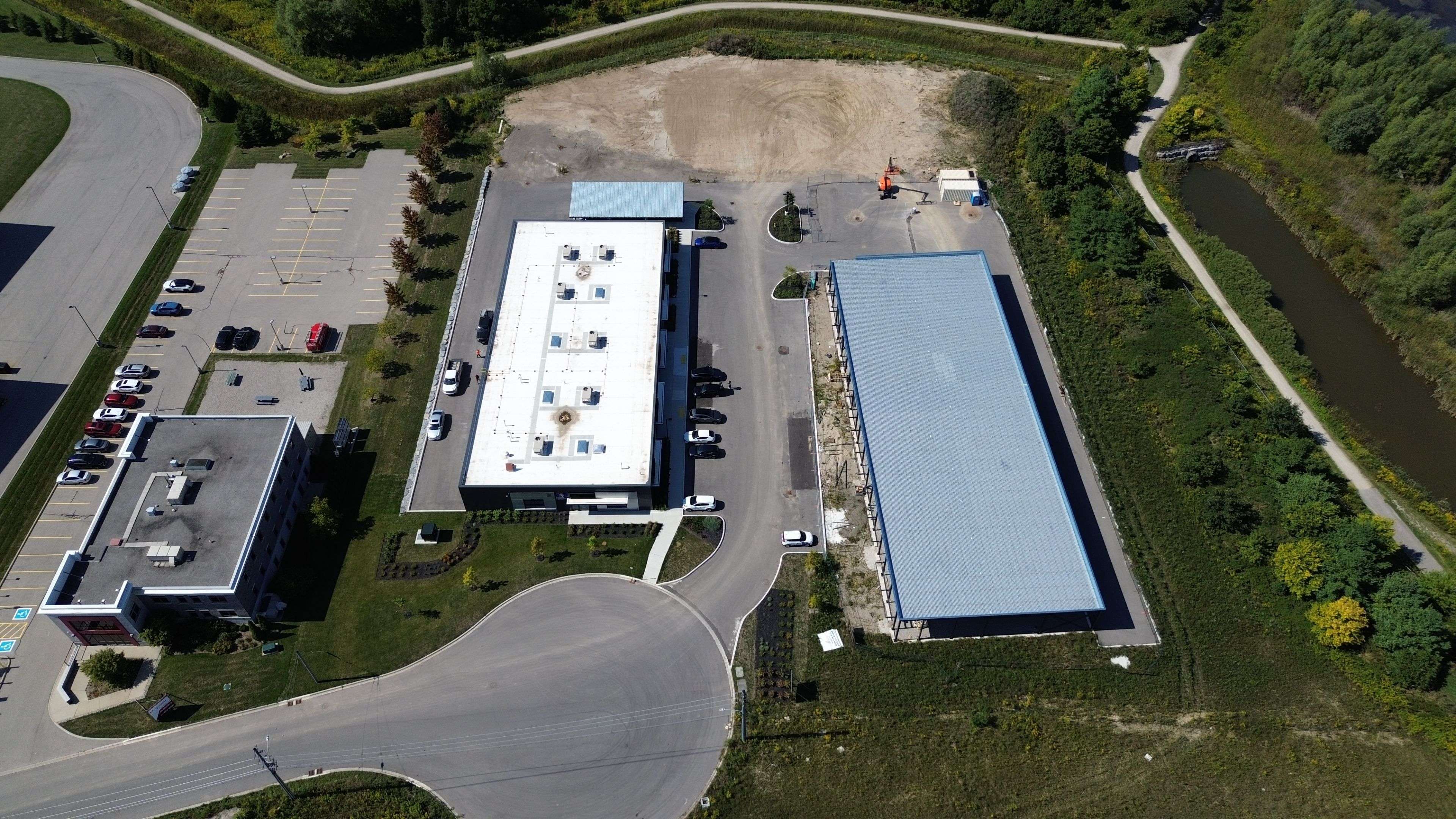 Guelph, ON N1C 1B9,34 Bett CT