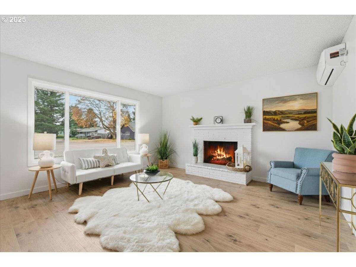 Hillsboro, OR 97124,211 NE 28TH AVE