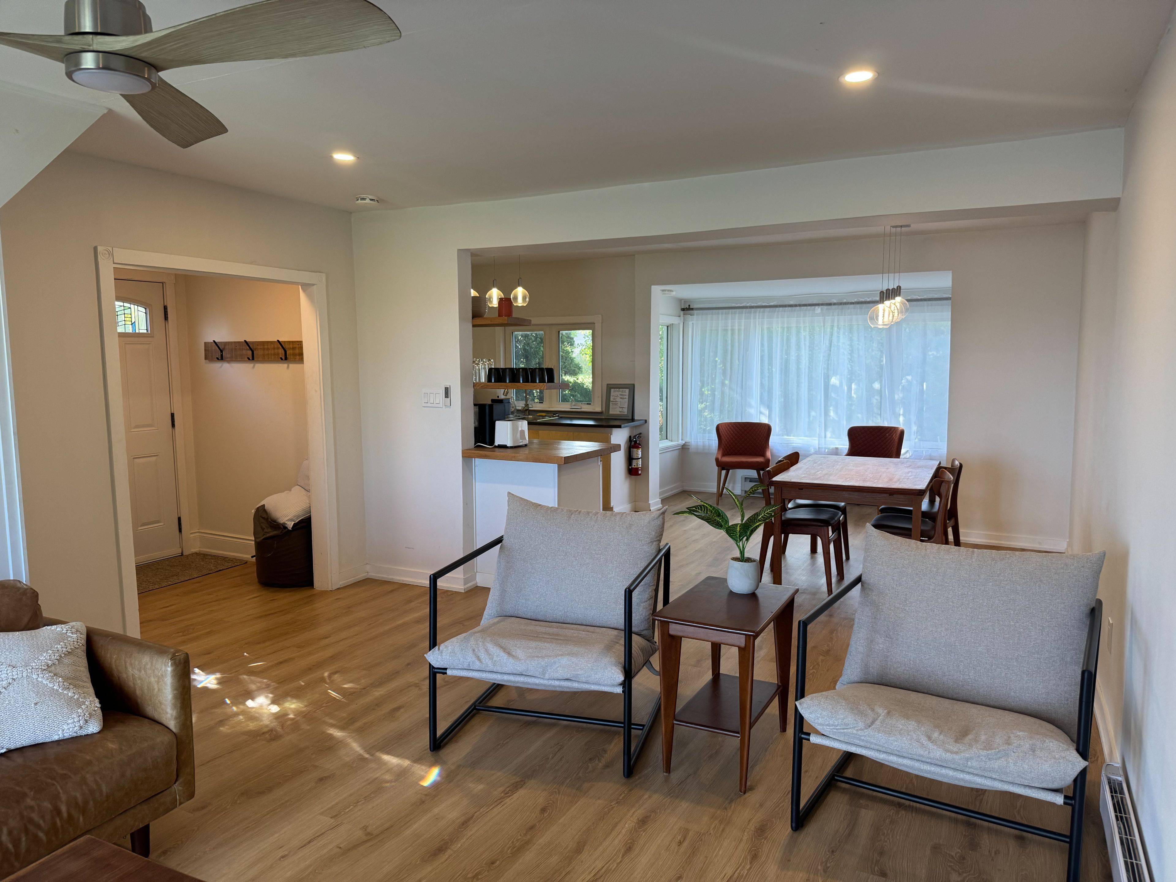 Hamilton, ON L8E 5E1,30 Trillium AVE