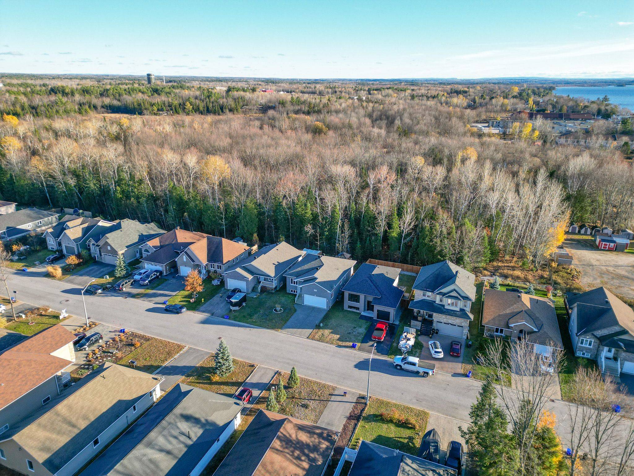 North Bay, ON P1A 4M9,211 Thelma AVE