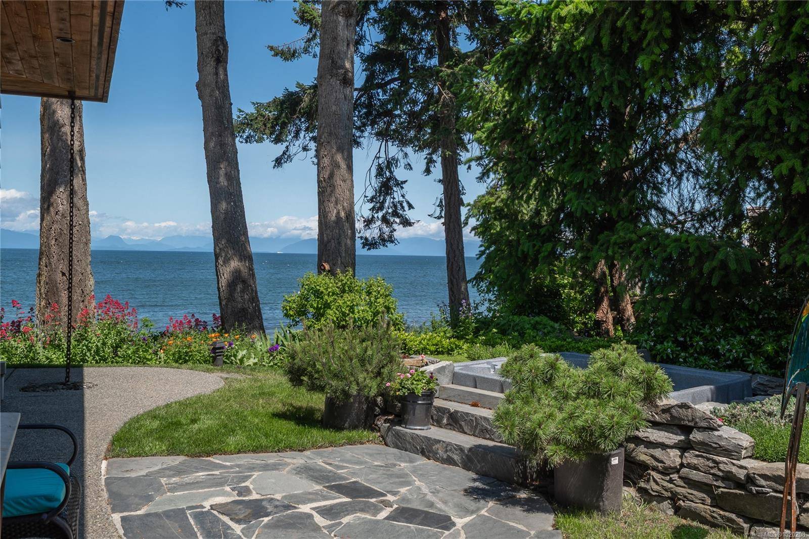 Gabriola Island, BC V0R 1X5,1664 Queequeg Trnabt