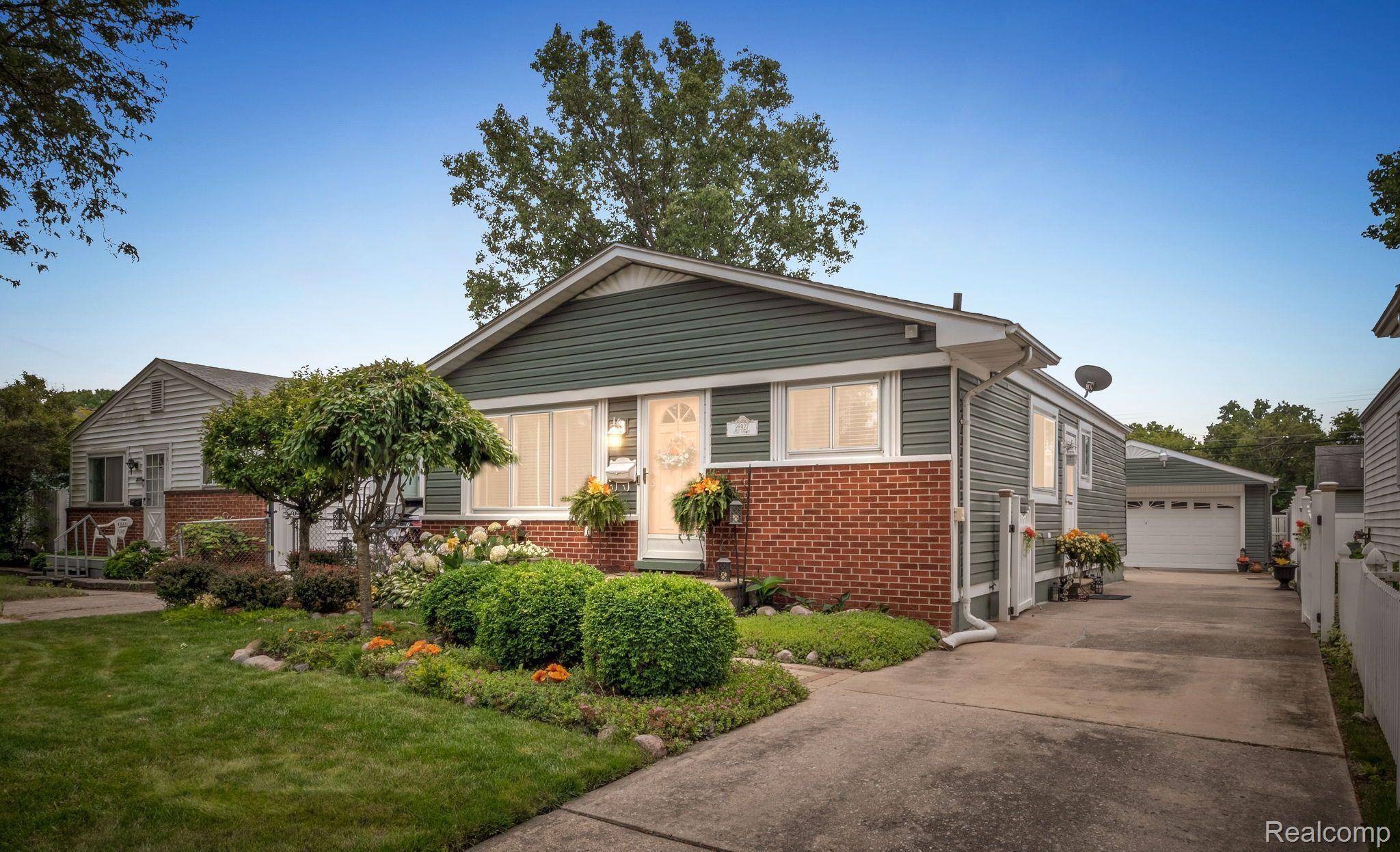 Westland, MI 48186,28927 ETON ST