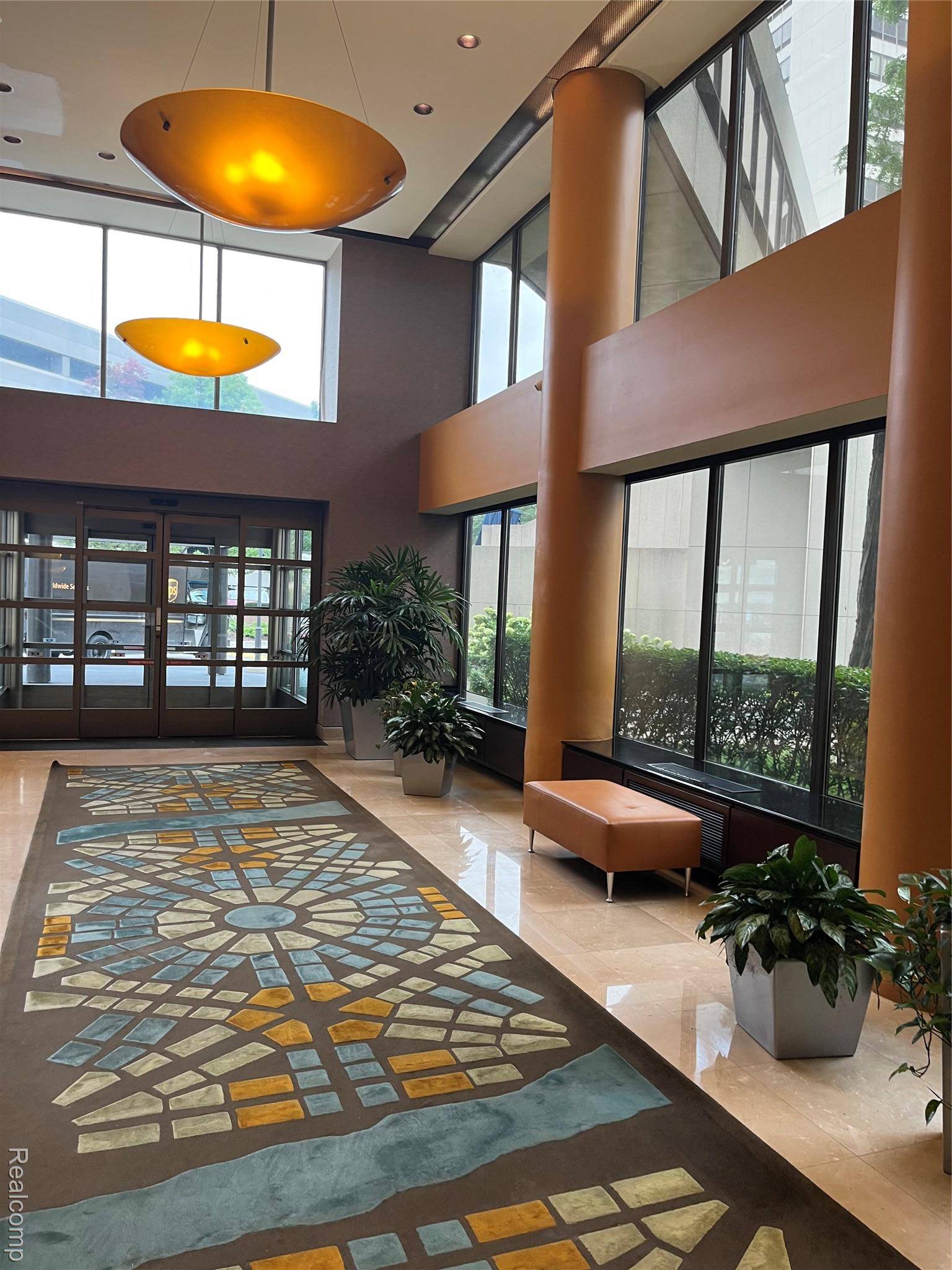 Detroit, MI 48226,1001 W Jefferson DR #26J